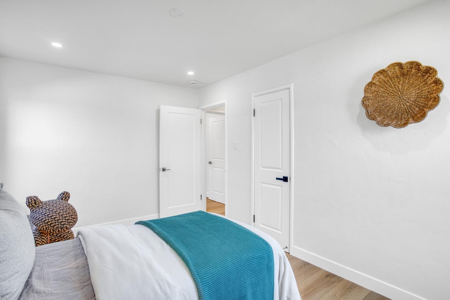 Detail Gallery Image 21 of 30 For 1546 Whitton Ave, San Jose,  CA 95116 - 3 Beds | 2 Baths