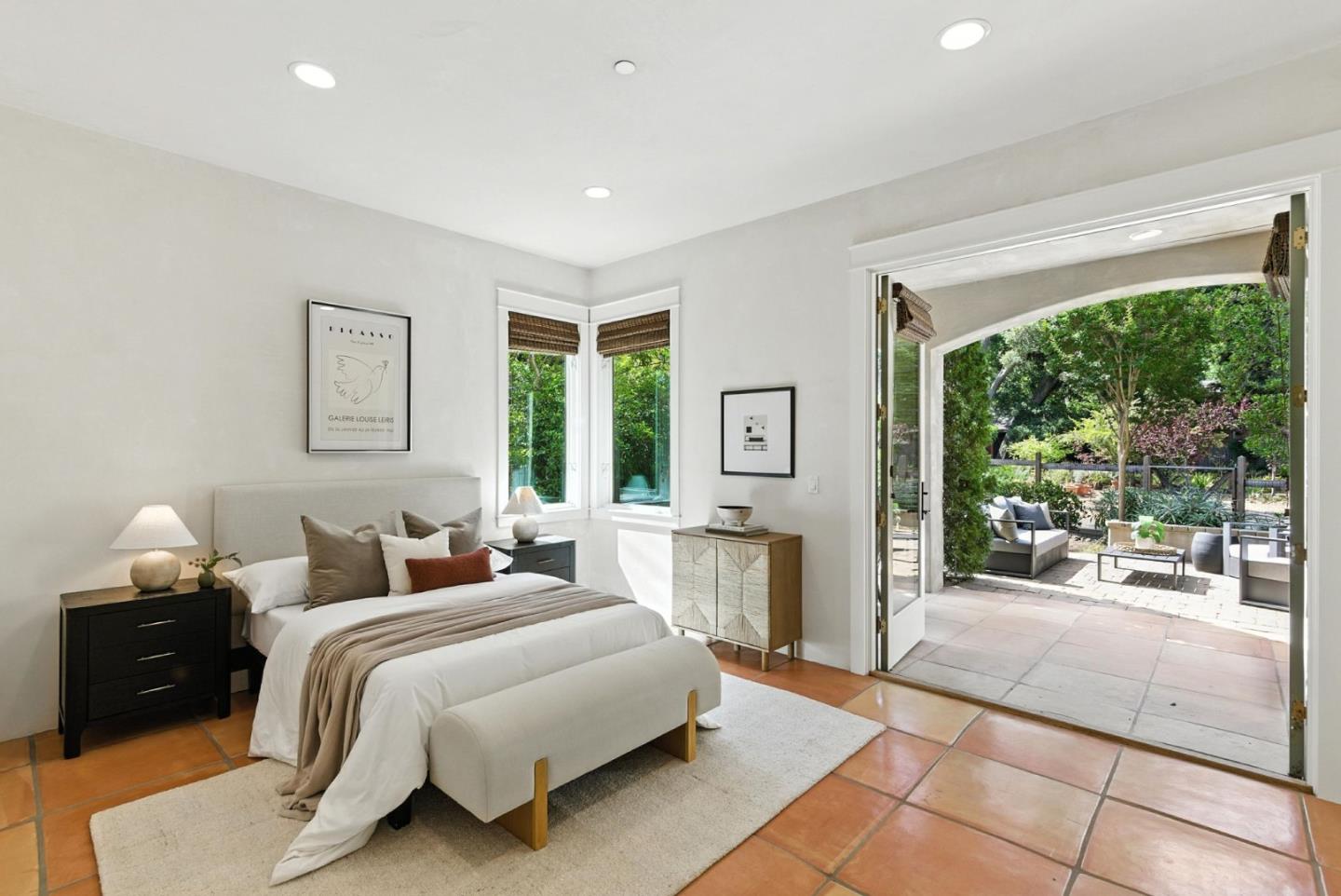Detail Gallery Image 50 of 76 For 45 Sneckner Ct, Menlo Park,  CA 94025 - 5 Beds | 3/2 Baths
