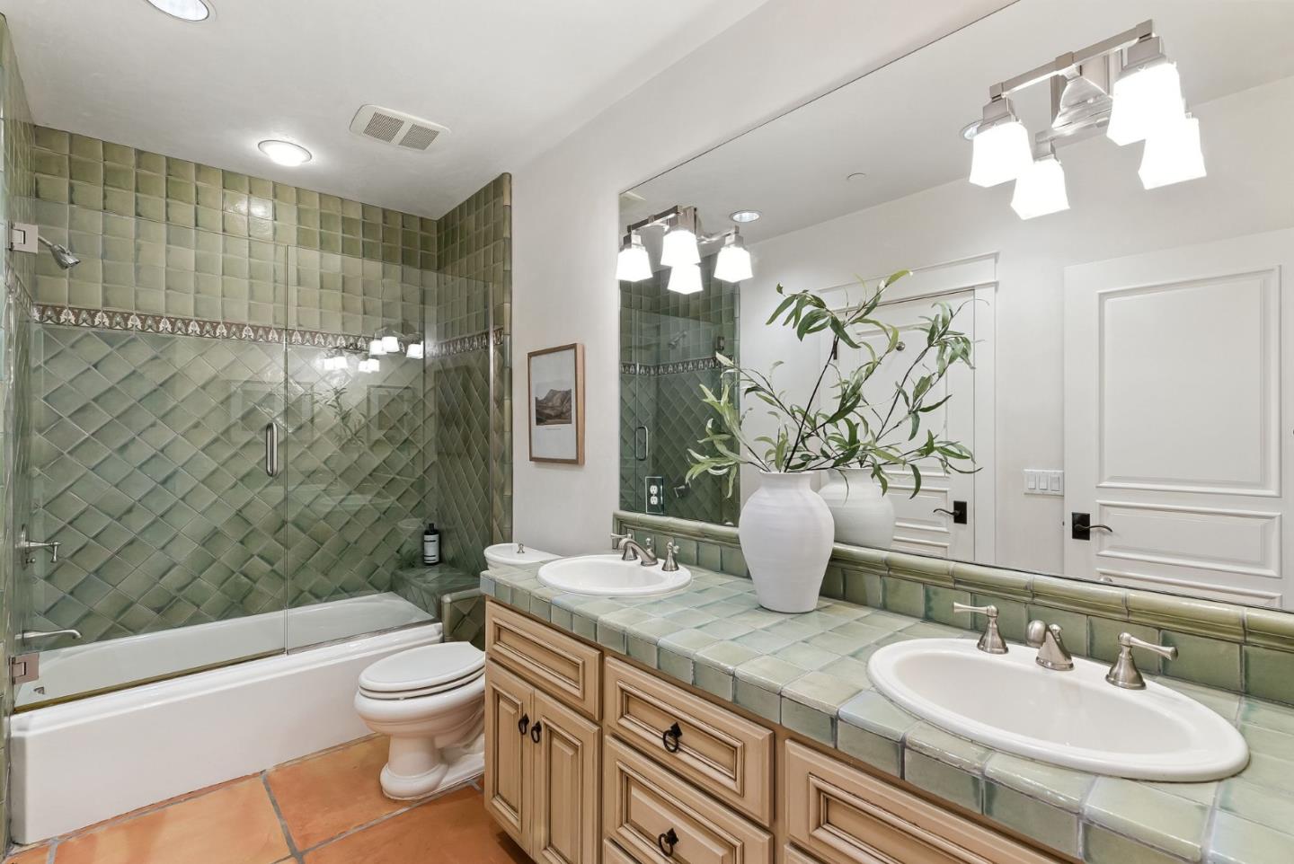 Detail Gallery Image 54 of 76 For 45 Sneckner Ct, Menlo Park,  CA 94025 - 5 Beds | 3/2 Baths