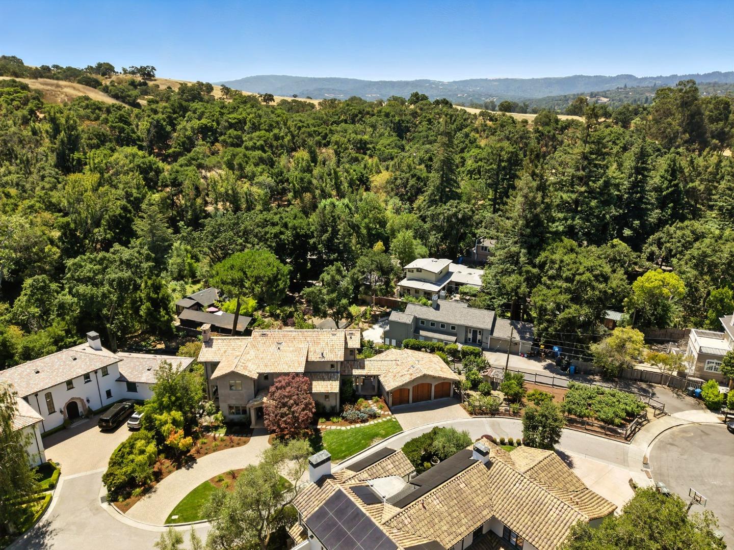 Detail Gallery Image 75 of 76 For 45 Sneckner Ct, Menlo Park,  CA 94025 - 5 Beds | 3/2 Baths