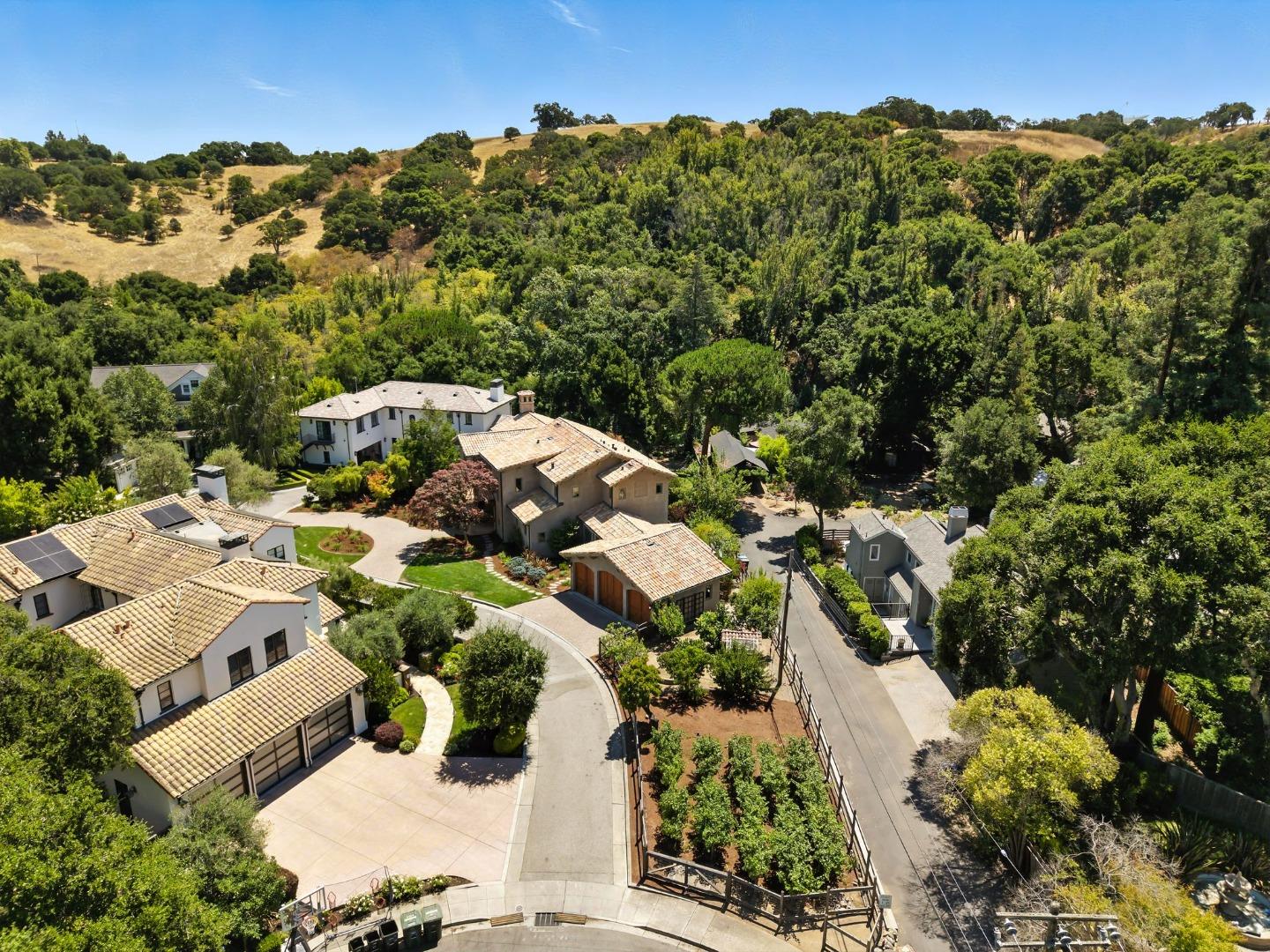 Detail Gallery Image 76 of 76 For 45 Sneckner Ct, Menlo Park,  CA 94025 - 5 Beds | 3/2 Baths