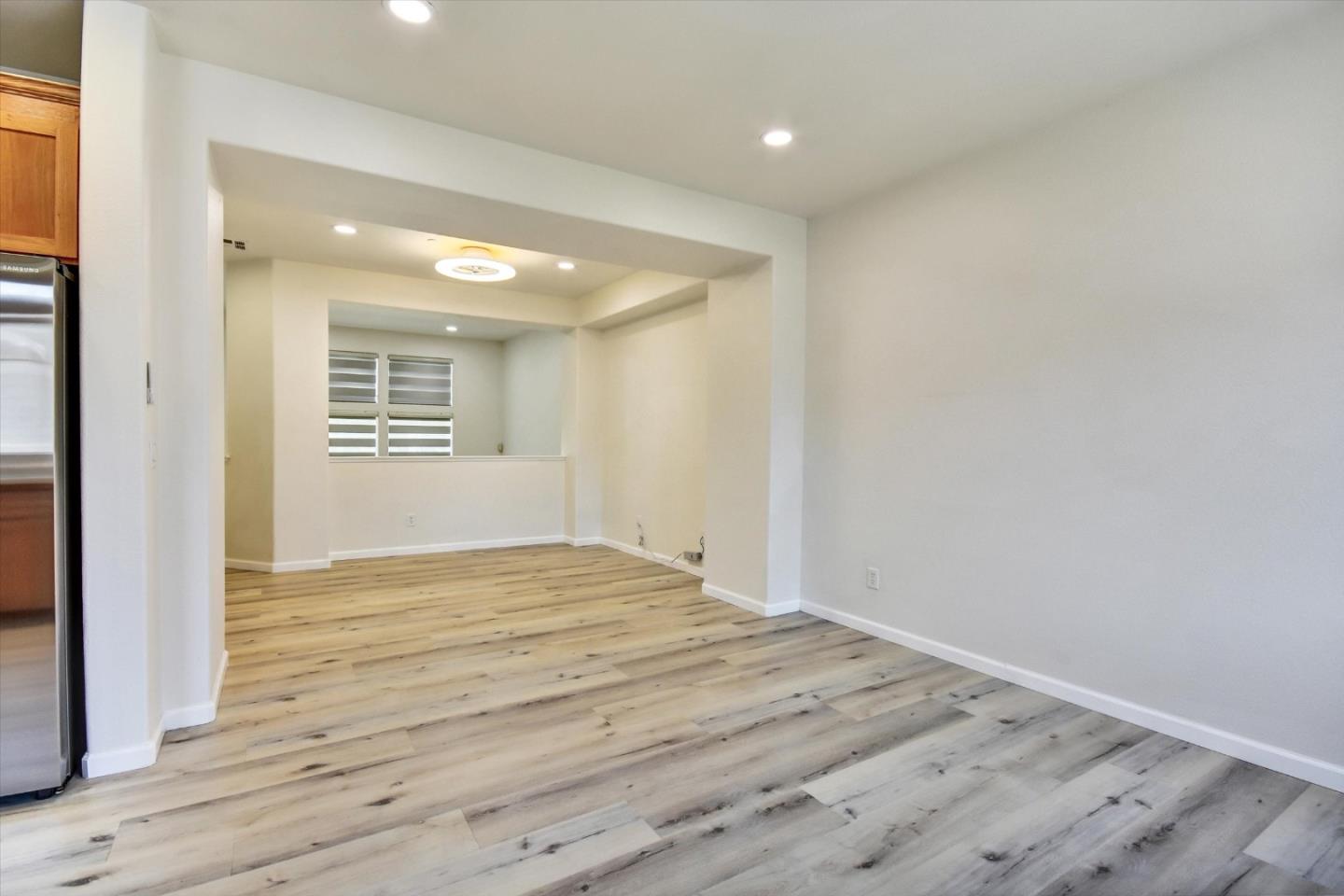 Detail Gallery Image 12 of 53 For 18437 Opal Ln, Morgan Hill,  CA 95037 - 2 Beds | 2/1 Baths