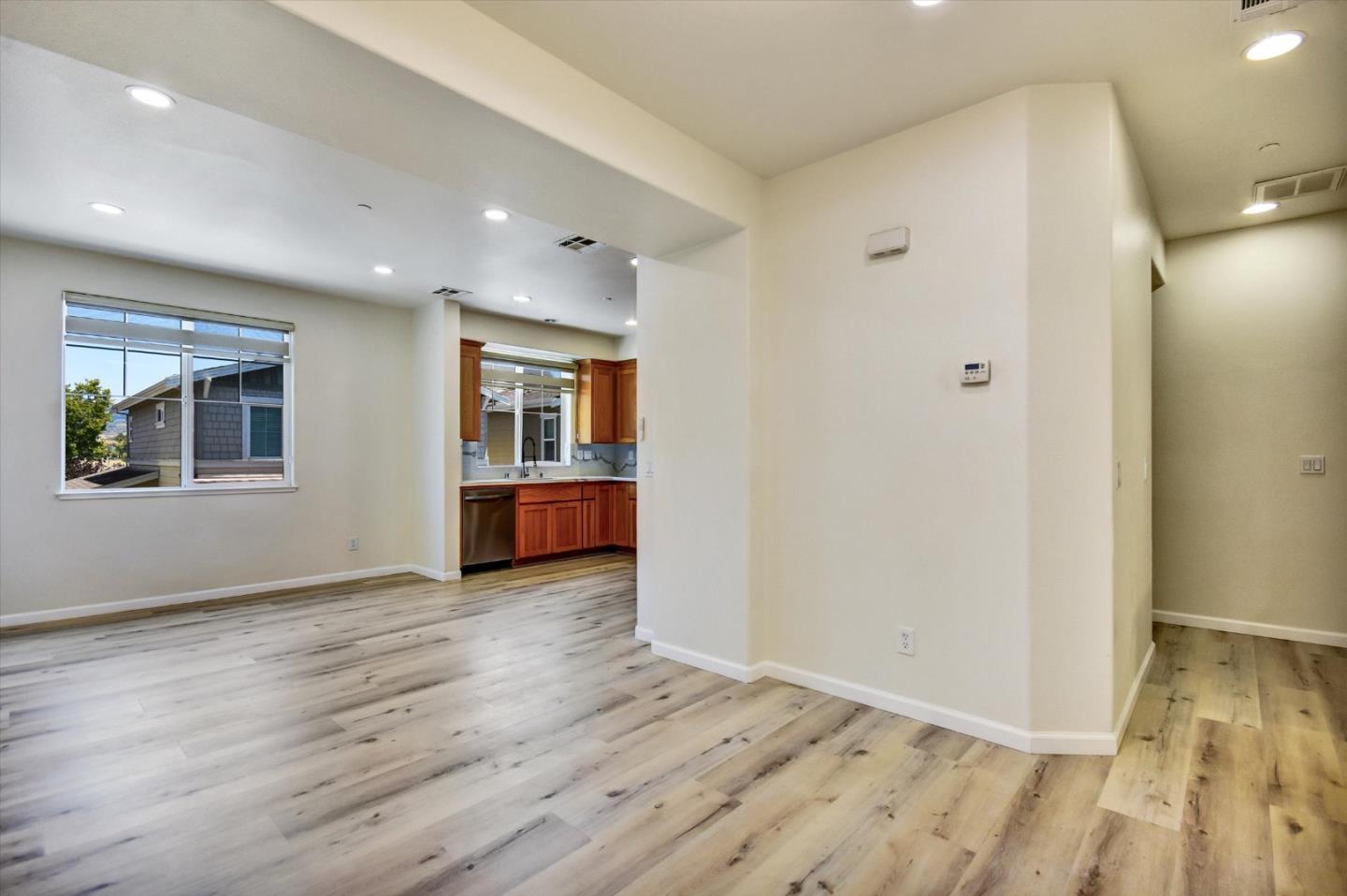 Detail Gallery Image 14 of 53 For 18437 Opal Ln, Morgan Hill,  CA 95037 - 2 Beds | 2/1 Baths