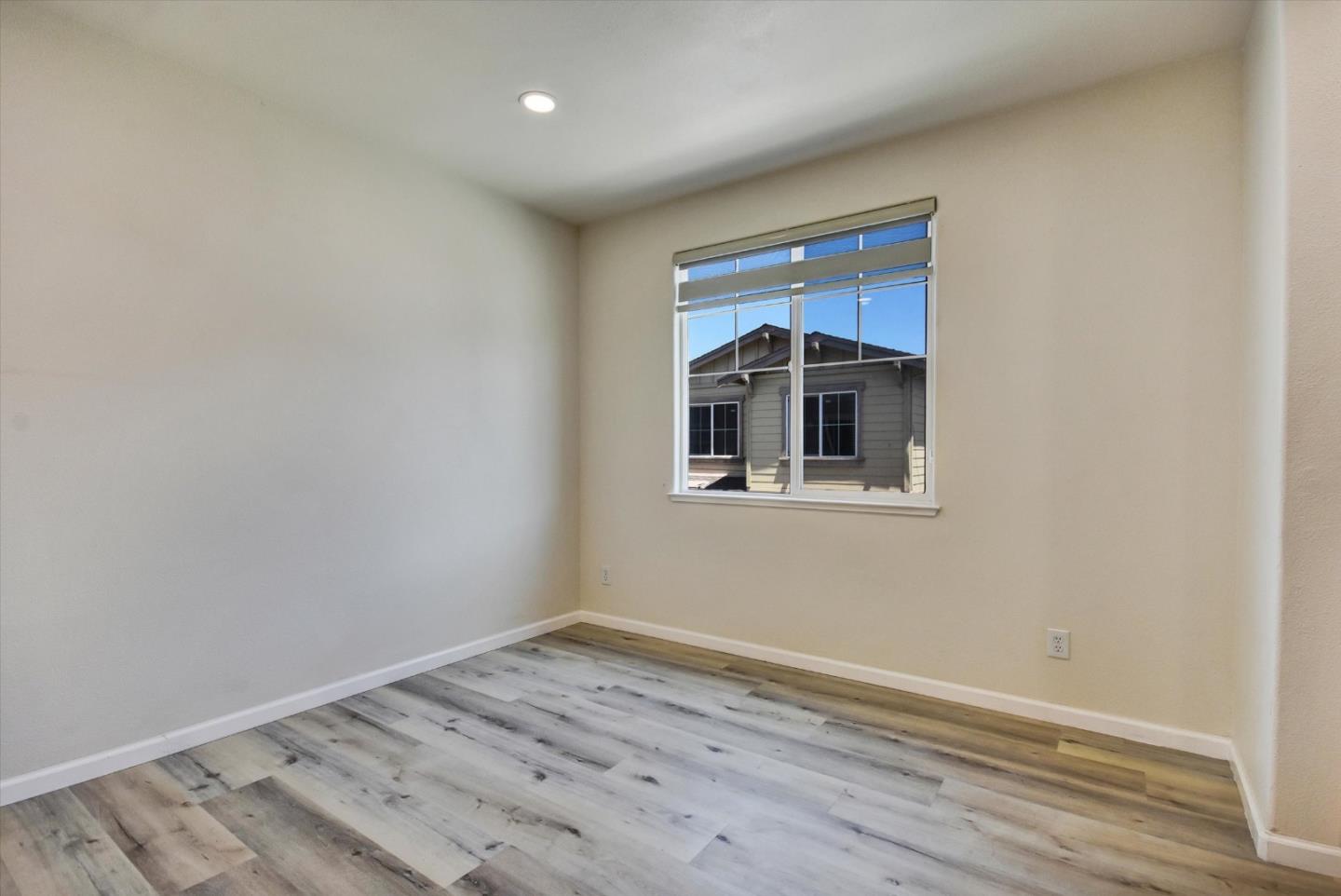 Detail Gallery Image 21 of 53 For 18437 Opal Ln, Morgan Hill,  CA 95037 - 2 Beds | 2/1 Baths