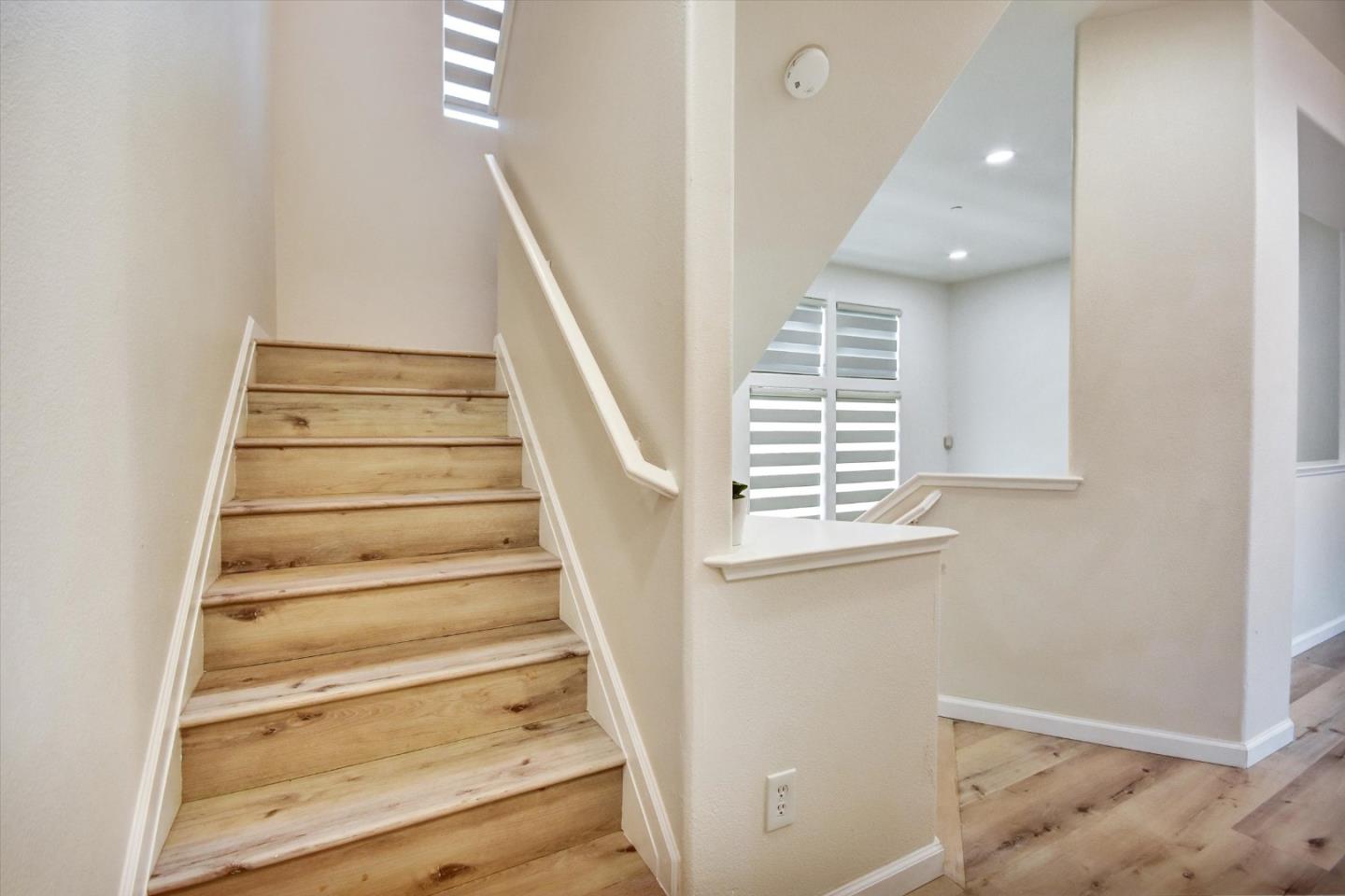 Detail Gallery Image 23 of 53 For 18437 Opal Ln, Morgan Hill,  CA 95037 - 2 Beds | 2/1 Baths