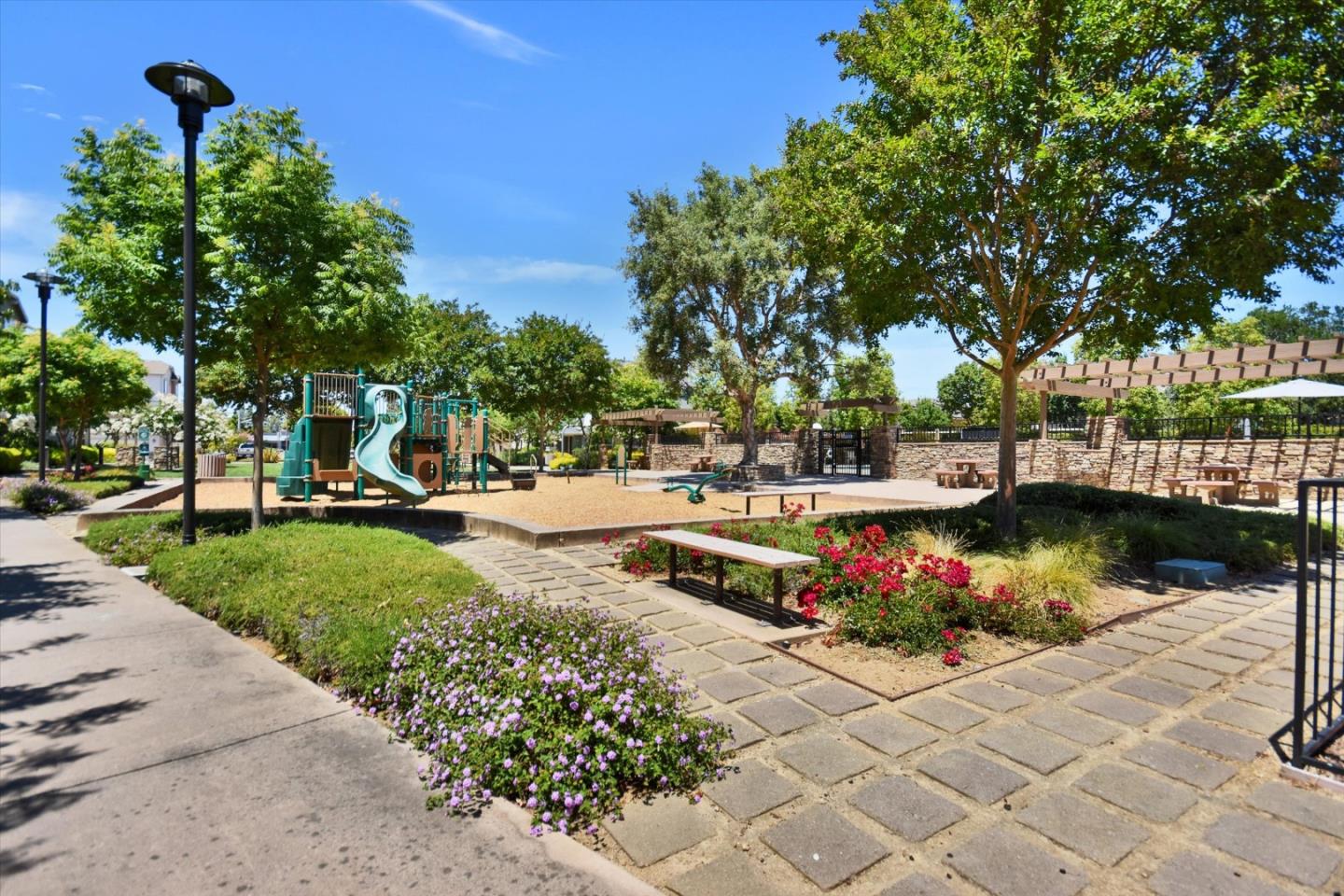 Detail Gallery Image 45 of 53 For 18437 Opal Ln, Morgan Hill,  CA 95037 - 2 Beds | 2/1 Baths