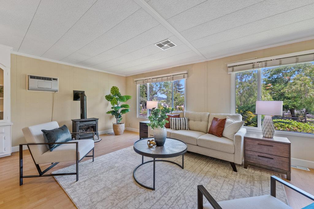 Detail Gallery Image 11 of 29 For 444 Whispering Pines #168,  Scotts Valley,  CA 95066 - 2 Beds | 2 Baths