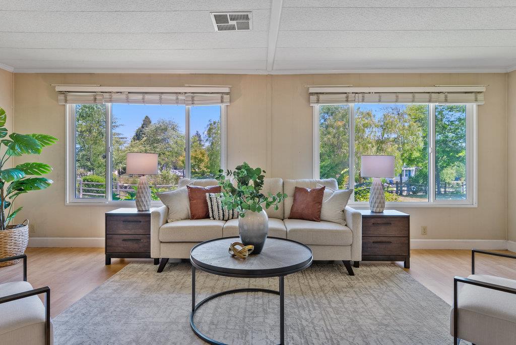 Detail Gallery Image 13 of 29 For 444 Whispering Pines #168,  Scotts Valley,  CA 95066 - 2 Beds | 2 Baths
