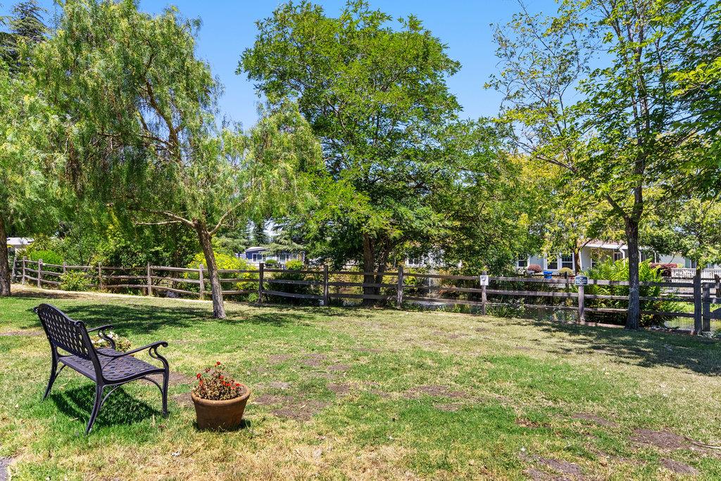 Detail Gallery Image 24 of 29 For 444 Whispering Pines #168,  Scotts Valley,  CA 95066 - 2 Beds | 2 Baths