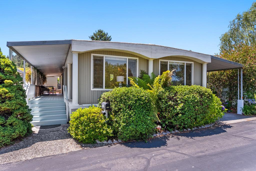Detail Gallery Image 3 of 29 For 444 Whispering Pines #168,  Scotts Valley,  CA 95066 - 2 Beds | 2 Baths