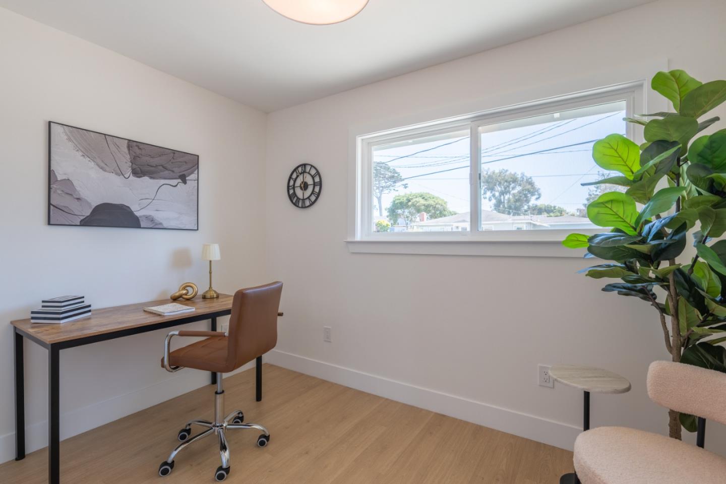 Detail Gallery Image 10 of 27 For 459 English Ave, Monterey,  CA 93940 - 3 Beds | 2/1 Baths