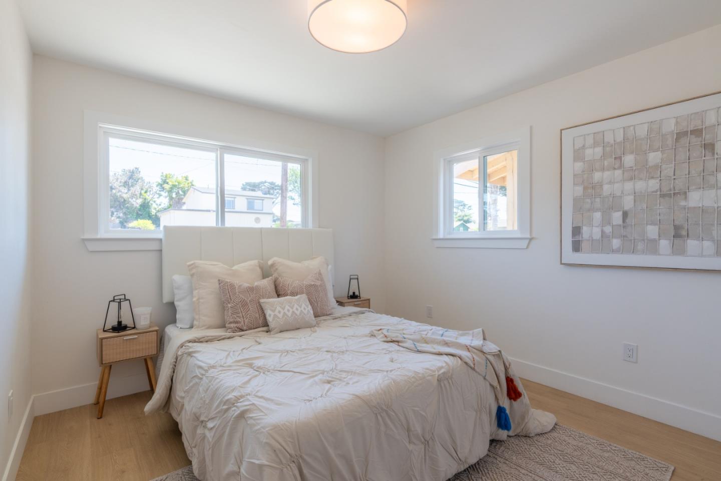 Detail Gallery Image 11 of 27 For 459 English Ave, Monterey,  CA 93940 - 3 Beds | 2/1 Baths