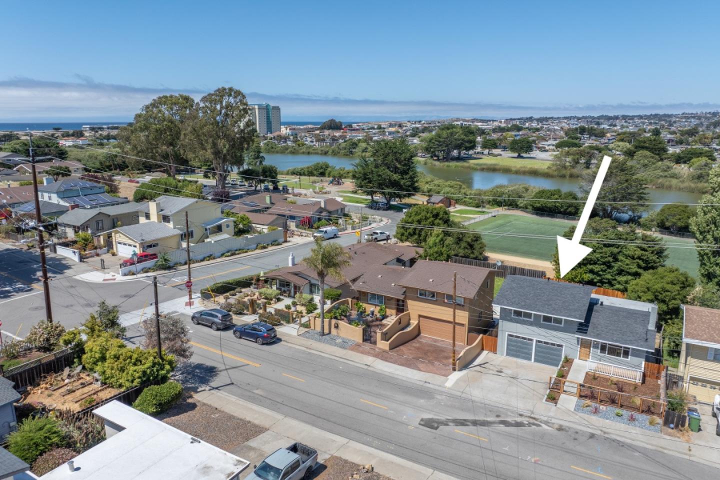 Detail Gallery Image 24 of 27 For 459 English Ave, Monterey,  CA 93940 - 3 Beds | 2/1 Baths