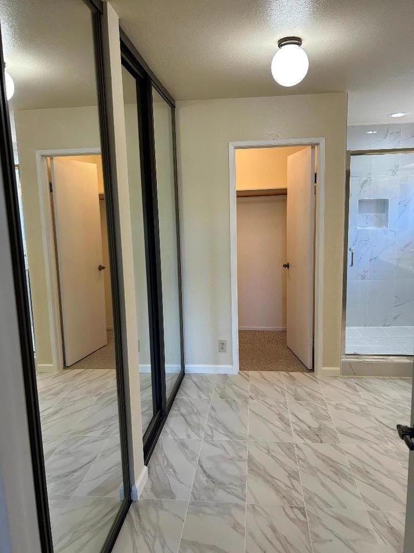 Detail Gallery Image 22 of 28 For 10 Pyrola Ln, San Carlos,  CA 94070 - 2 Beds | 2/1 Baths
