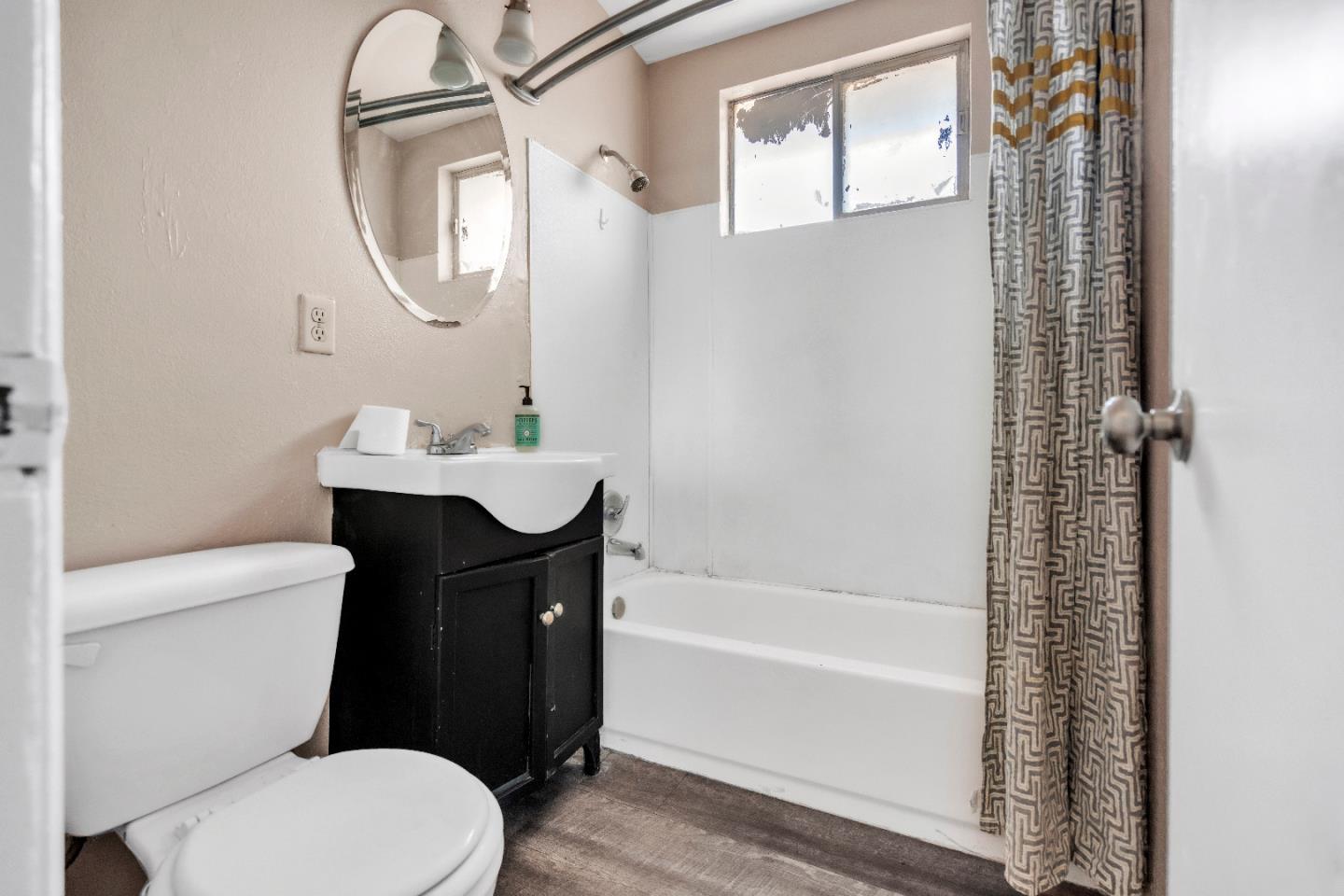 Detail Gallery Image 17 of 24 For 2523 Senter Rd, San Jose,  CA 95111 - – Beds | – Baths