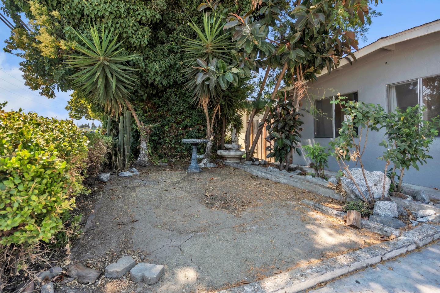 Detail Gallery Image 5 of 24 For 2523 Senter Rd, San Jose,  CA 95111 - – Beds | – Baths