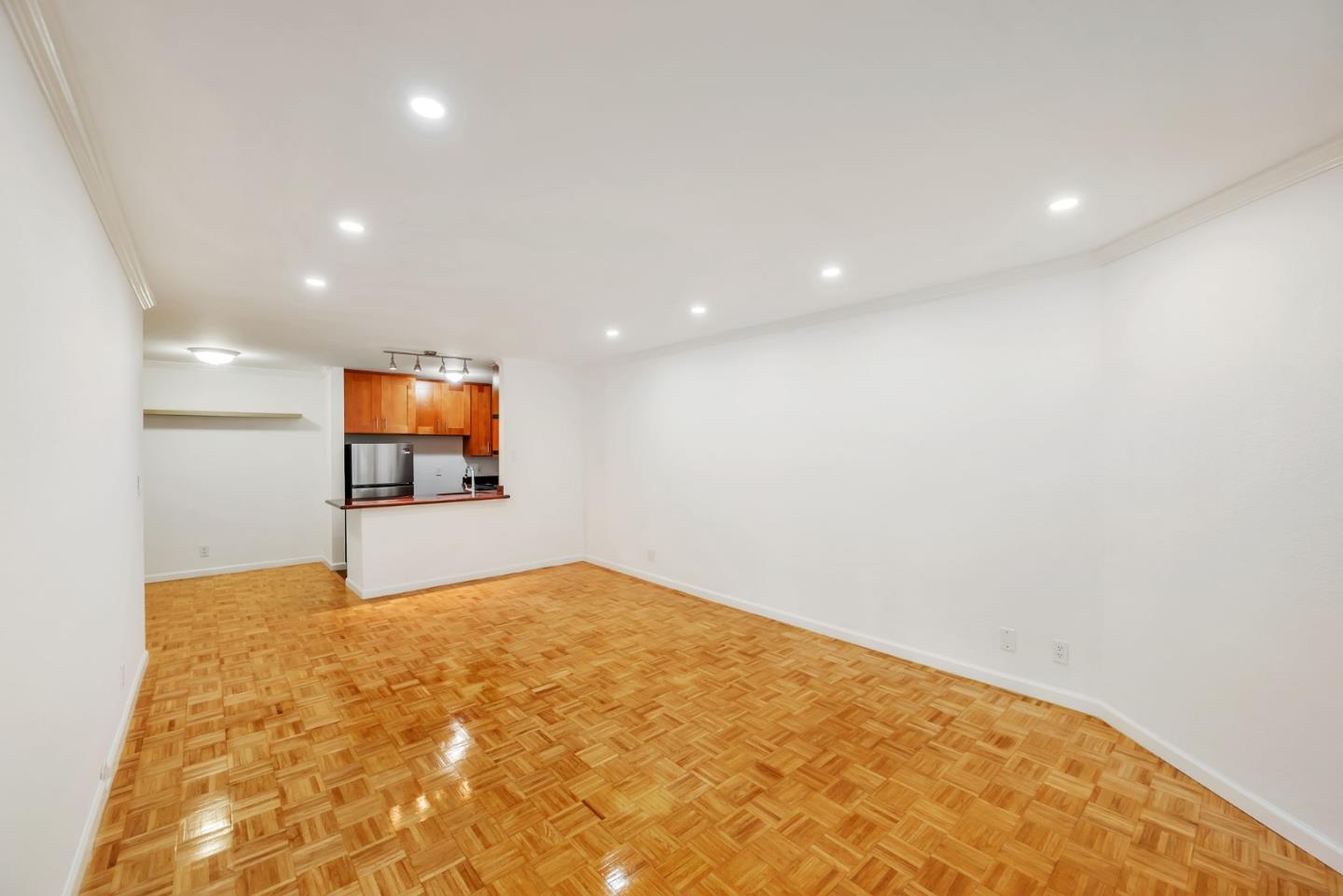 Detail Gallery Image 16 of 74 For 377 Mandarin Dr #207,  Daly City,  CA 94015 - 1 Beds | 1 Baths