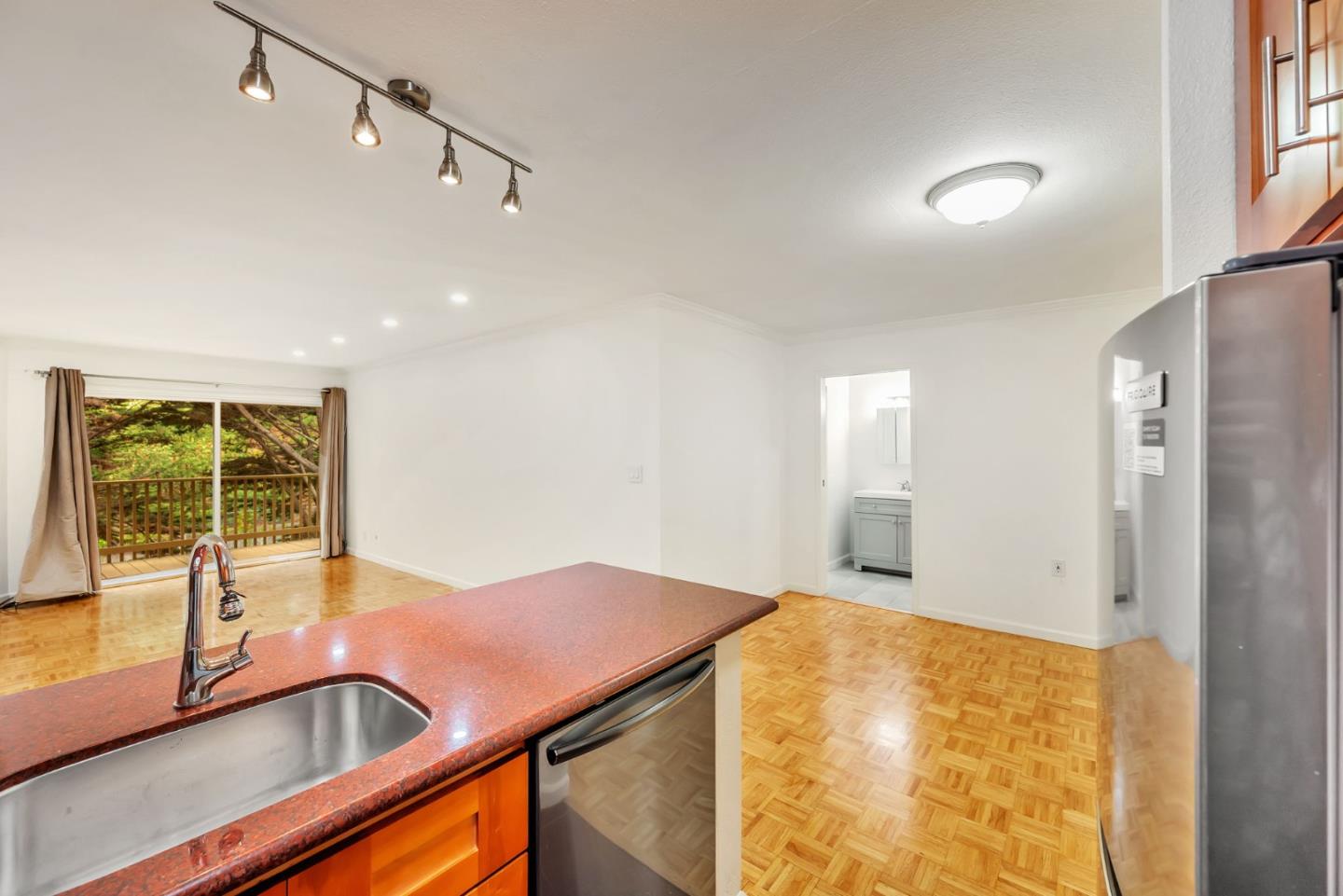 Detail Gallery Image 19 of 74 For 377 Mandarin Dr #207,  Daly City,  CA 94015 - 1 Beds | 1 Baths