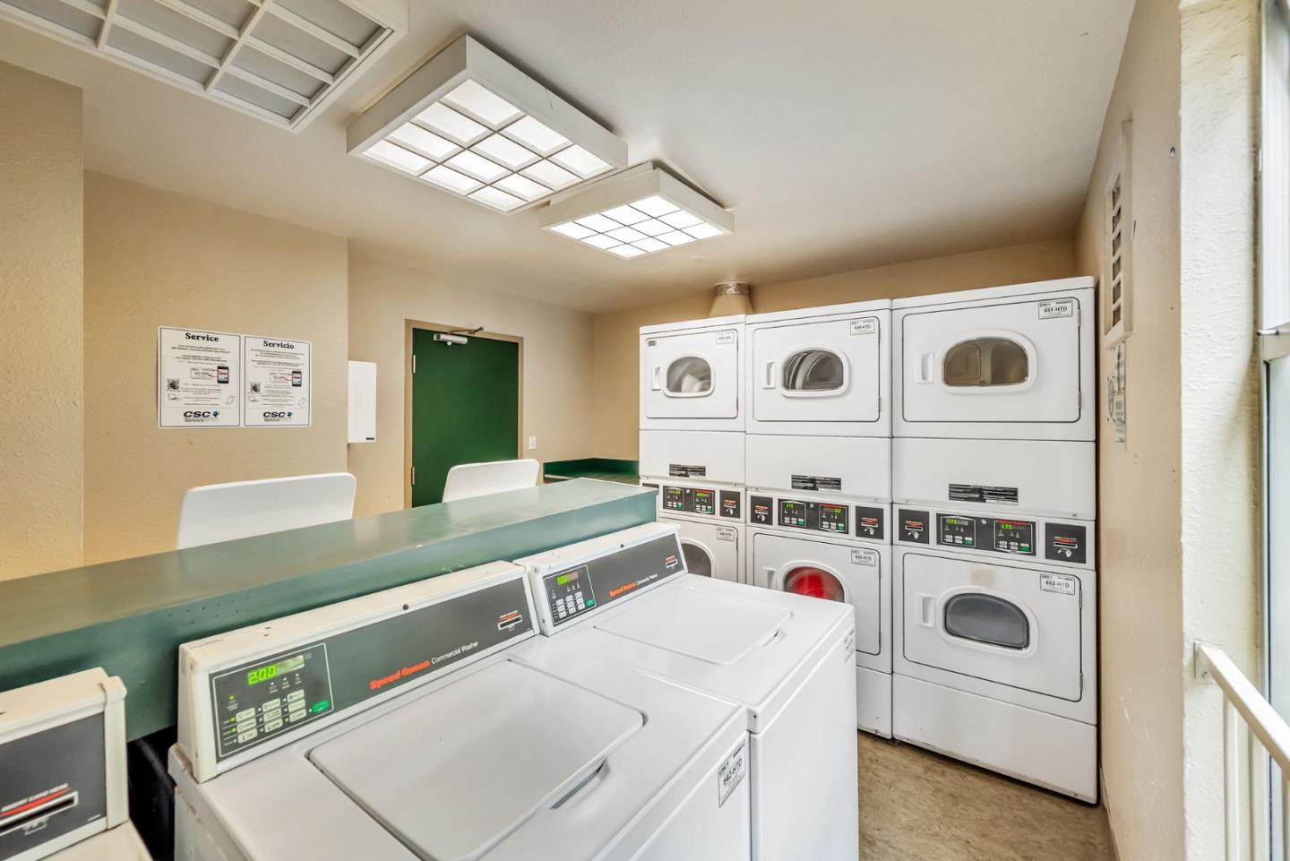 Detail Gallery Image 38 of 74 For 377 Mandarin Dr #207,  Daly City,  CA 94015 - 1 Beds | 1 Baths