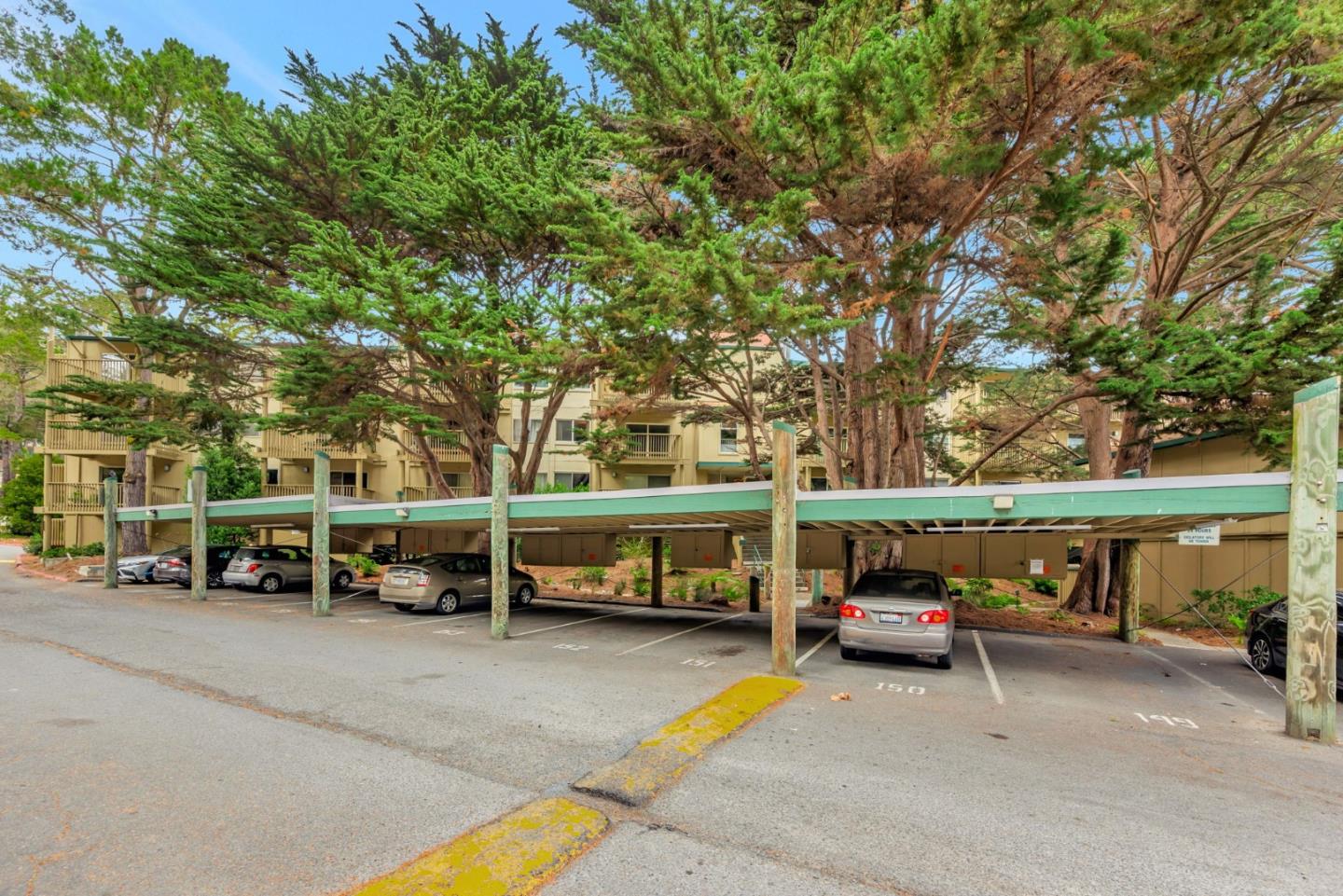 Detail Gallery Image 44 of 74 For 377 Mandarin Dr #207,  Daly City,  CA 94015 - 1 Beds | 1 Baths