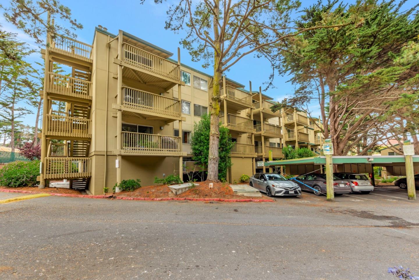 Detail Gallery Image 45 of 74 For 377 Mandarin Dr #207,  Daly City,  CA 94015 - 1 Beds | 1 Baths