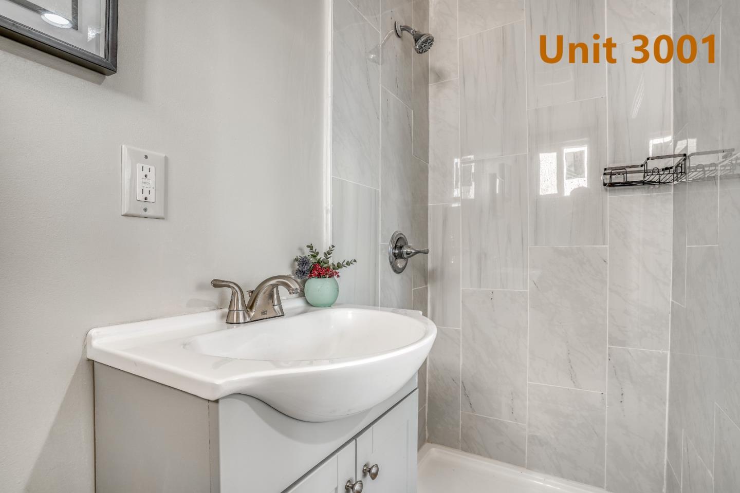 Detail Gallery Image 8 of 32 For 3005 Harper St, Berkeley,  CA 94703 - – Beds | – Baths