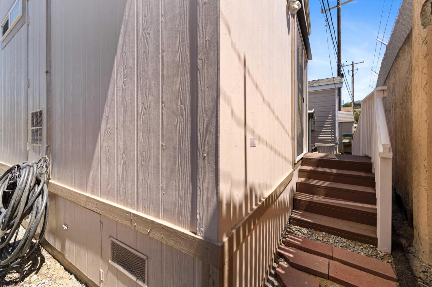 Detail Gallery Image 17 of 18 For 4320 Monterey Rd #7,  San Jose,  CA 95111 - 2 Beds | 1 Baths