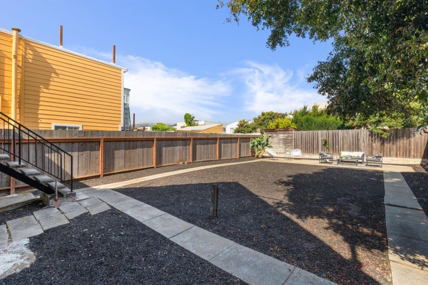 Detail Gallery Image 25 of 37 For 112 Peabody St, San Francisco,  CA 94134 - 4 Beds | 1/1 Baths