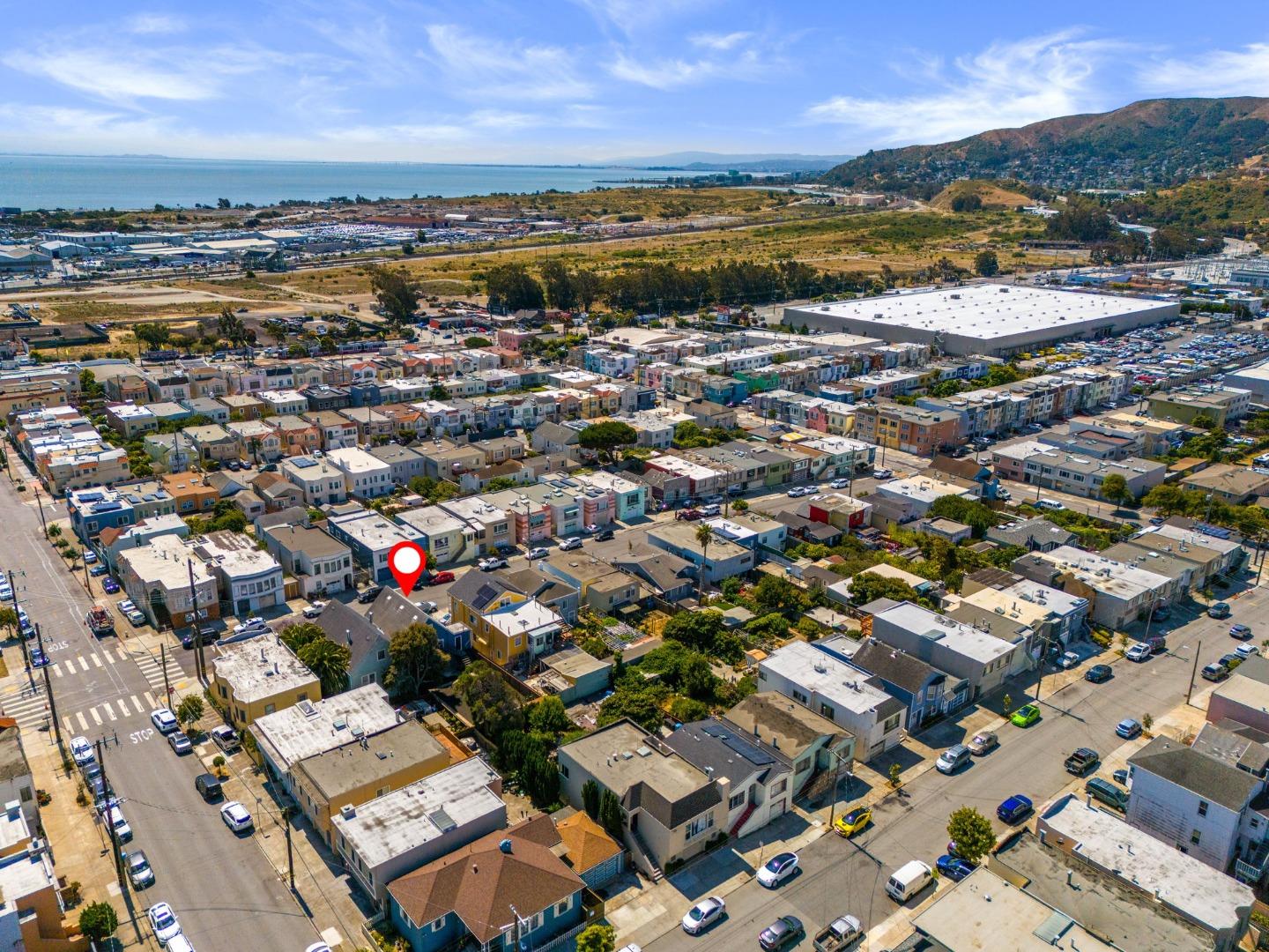 Detail Gallery Image 31 of 37 For 112 Peabody St, San Francisco,  CA 94134 - 4 Beds | 1/1 Baths