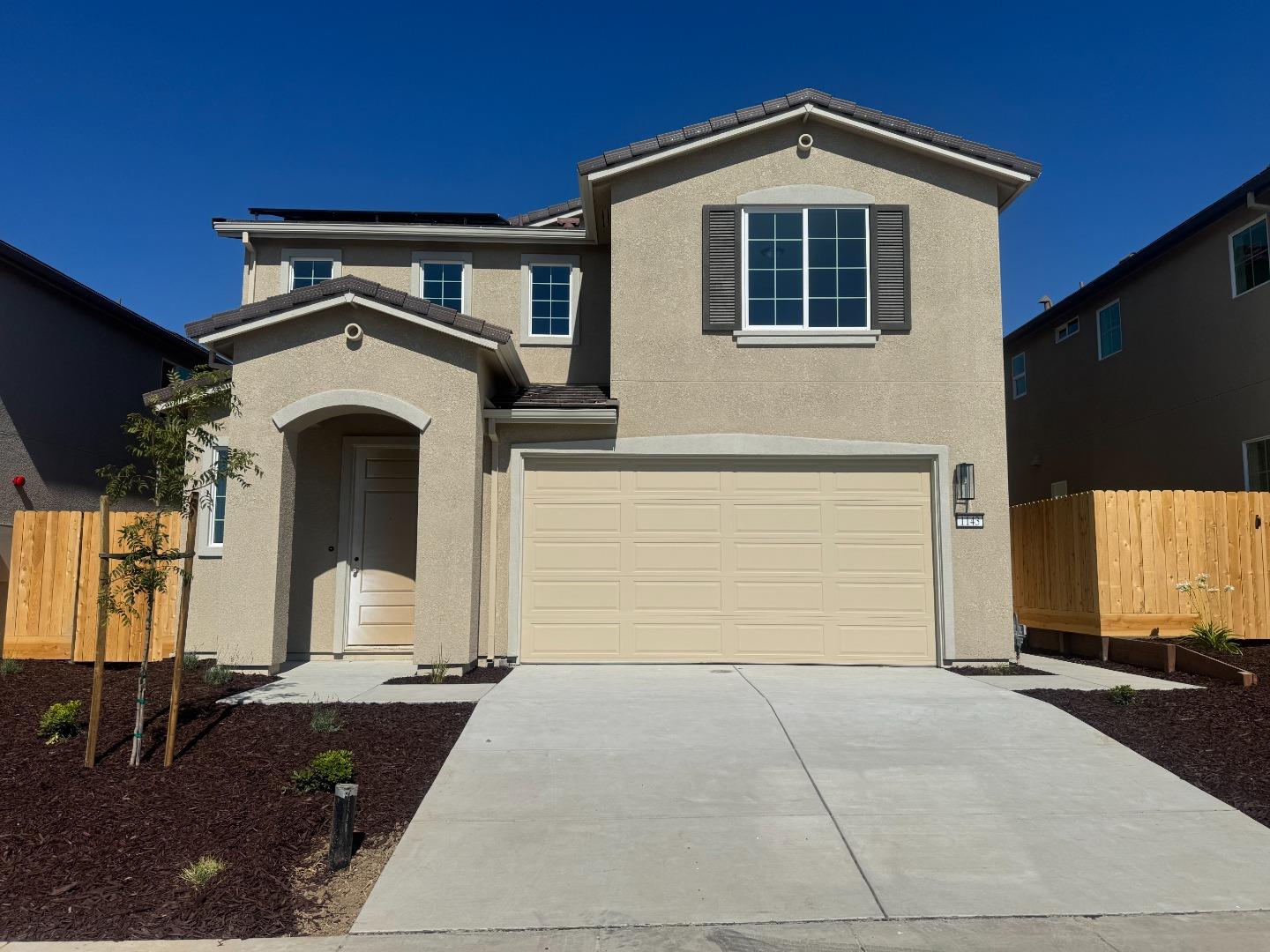 Detail Gallery Image 1 of 8 For 1163 Coyote Peak Way, Hollister,  CA 95023 - 3 Beds | 2/1 Baths