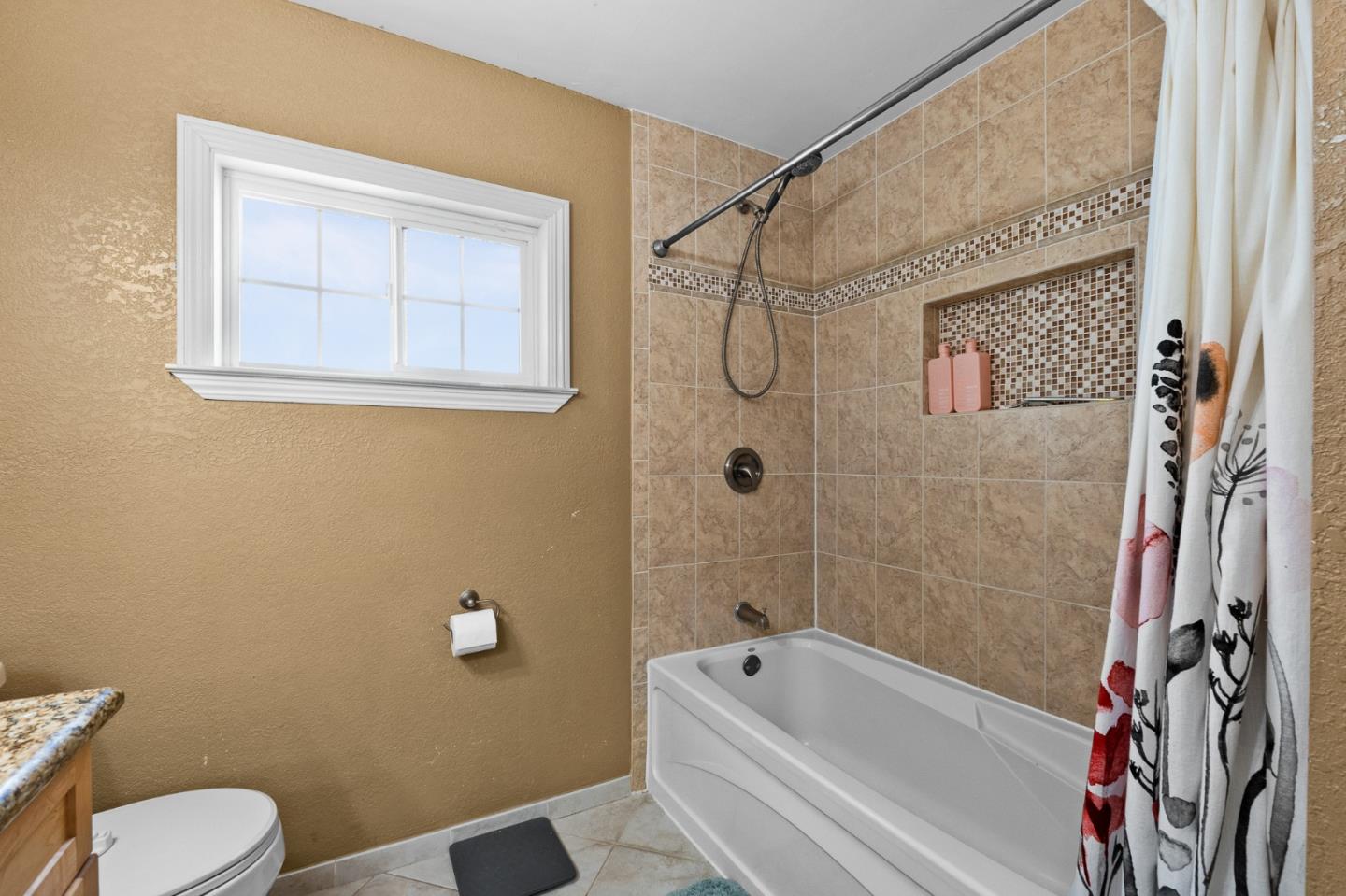 Detail Gallery Image 35 of 51 For 326 El Molino Way, San Jose,  CA 95119 - 5 Beds | 3 Baths