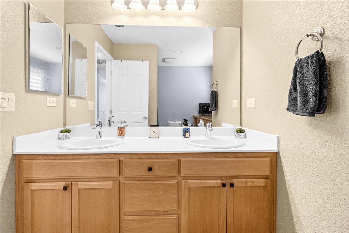 Detail Gallery Image 26 of 50 For 1642 Sycamore Dr, Oakley,  CA 94561 - 4 Beds | 3 Baths