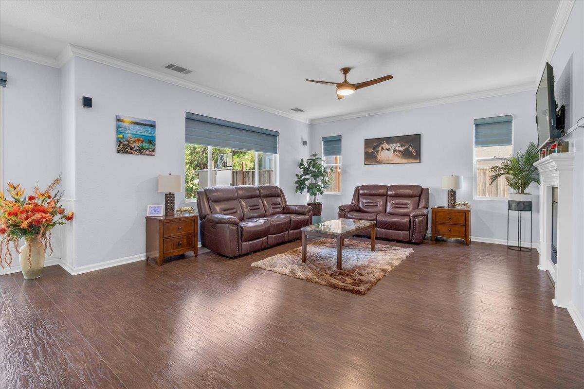 Detail Gallery Image 3 of 50 For 1642 Sycamore Dr, Oakley,  CA 94561 - 4 Beds | 3 Baths