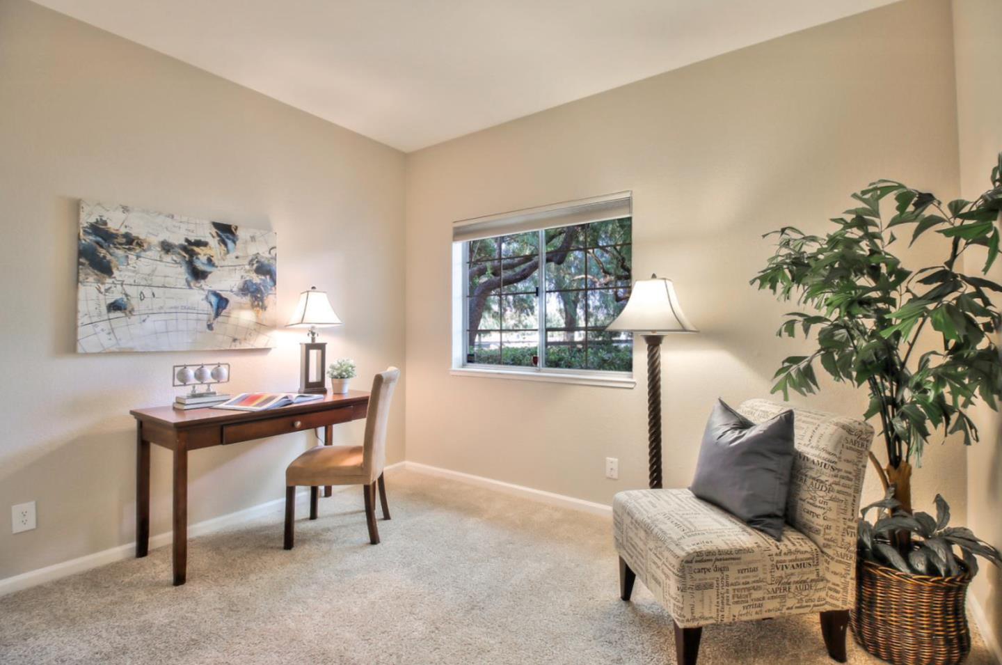 Detail Gallery Image 13 of 21 For 1714 Bevin Brook Dr, San Jose,  CA 95112 - 3 Beds | 3 Baths