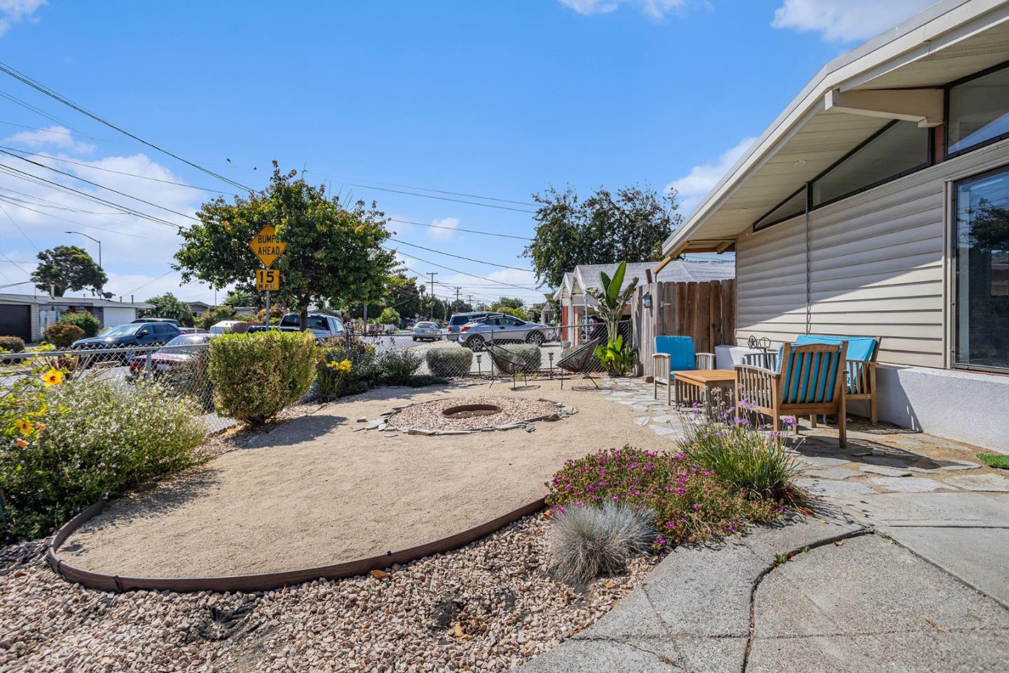 Detail Gallery Image 1 of 17 For 27727 Orlando Ave, Hayward,  CA 94545 - 3 Beds | 2 Baths