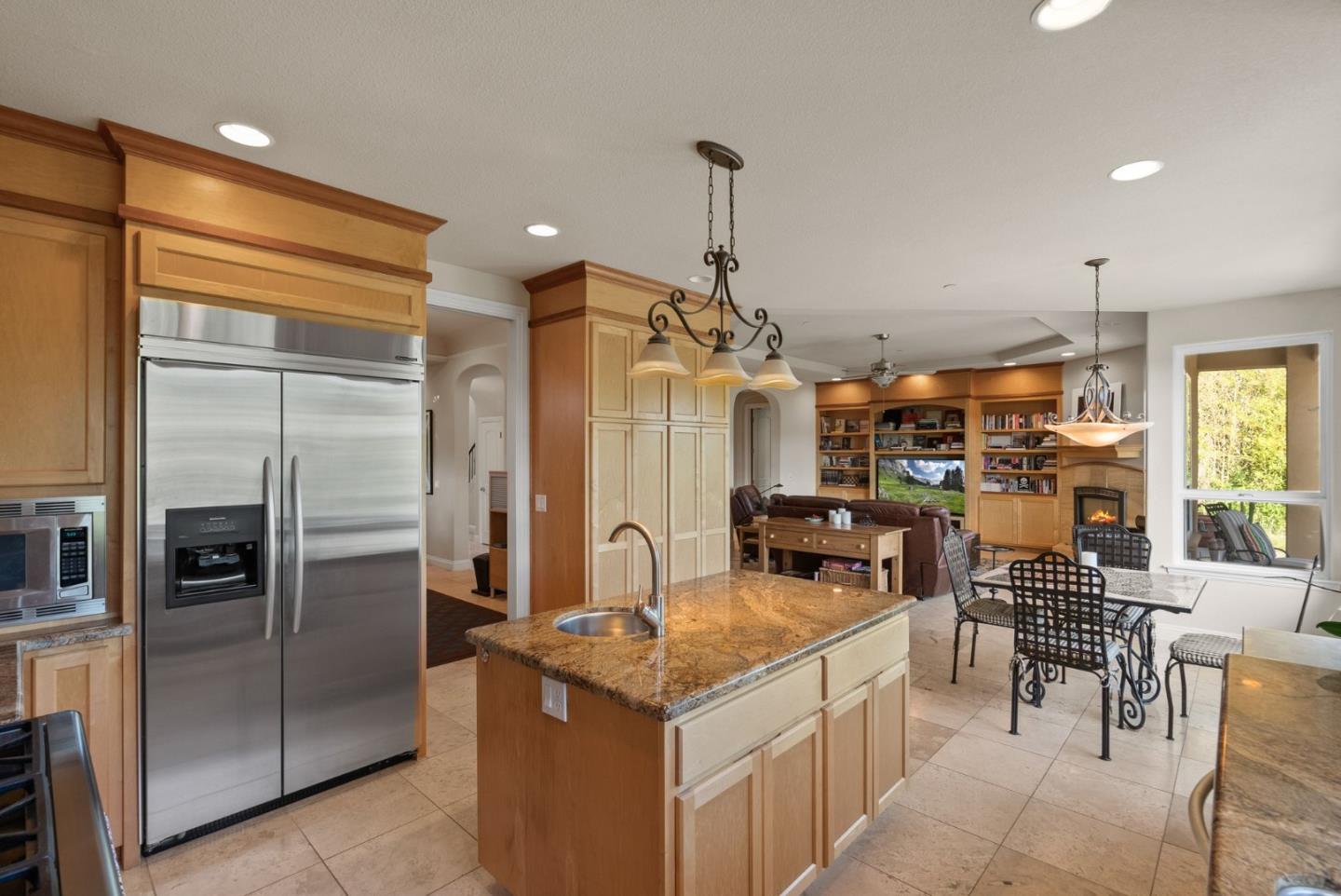 Detail Gallery Image 20 of 68 For 454 Upper Rd, San Rafael,  CA 94903 - 4 Beds | 3/1 Baths