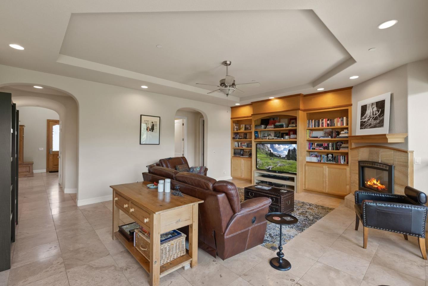 Detail Gallery Image 21 of 68 For 454 Upper Rd, San Rafael,  CA 94903 - 4 Beds | 3/1 Baths