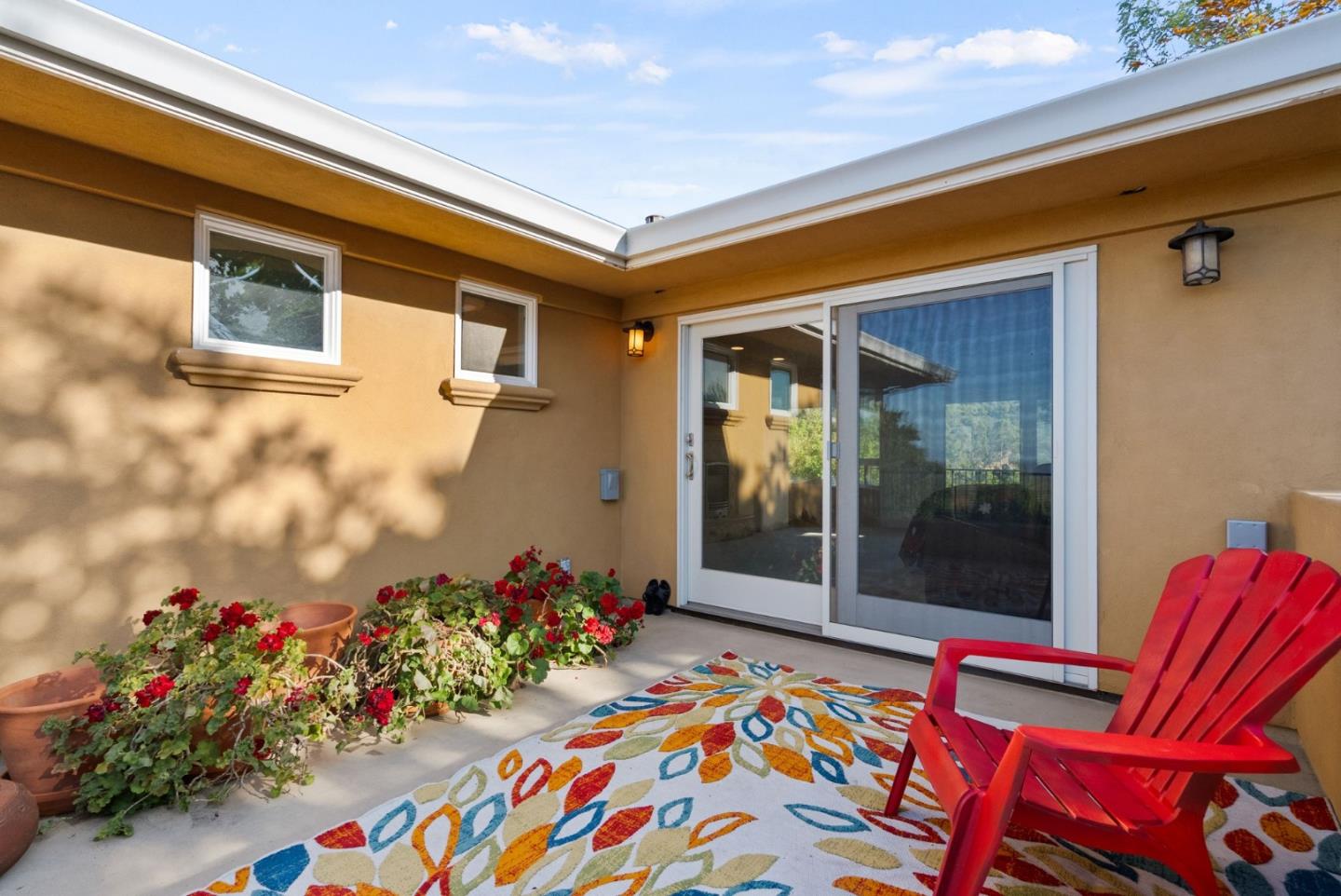 Detail Gallery Image 41 of 68 For 454 Upper Rd, San Rafael,  CA 94903 - 4 Beds | 3/1 Baths