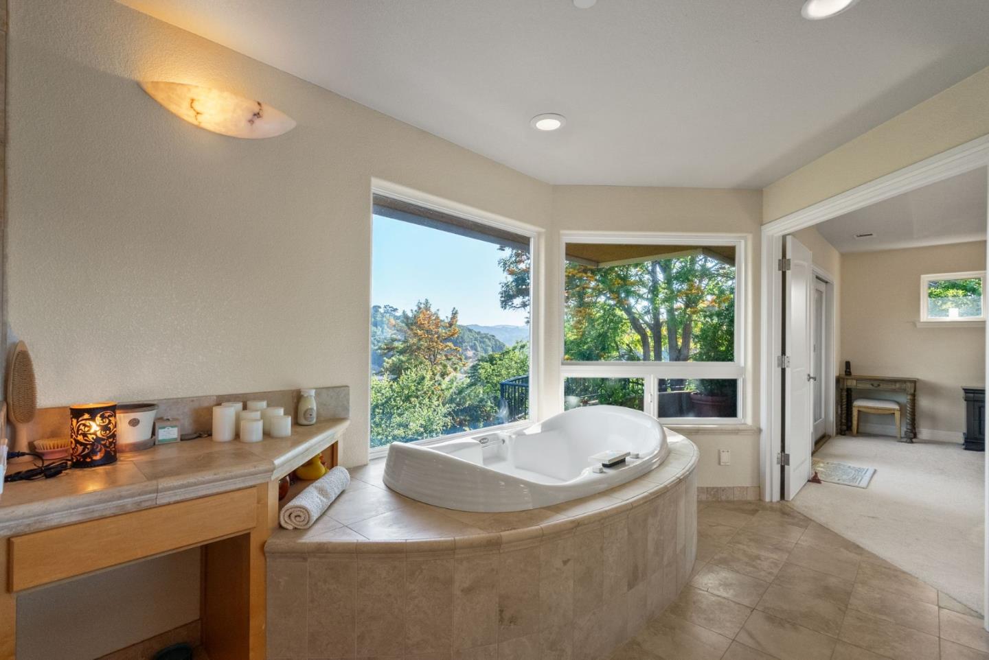 Detail Gallery Image 45 of 68 For 454 Upper Rd, San Rafael,  CA 94903 - 4 Beds | 3/1 Baths