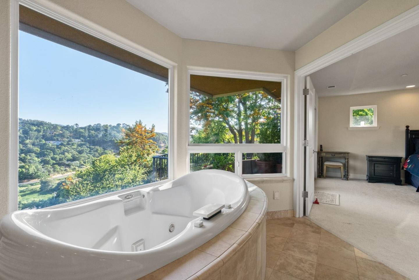 Detail Gallery Image 46 of 68 For 454 Upper Rd, San Rafael,  CA 94903 - 4 Beds | 3/1 Baths