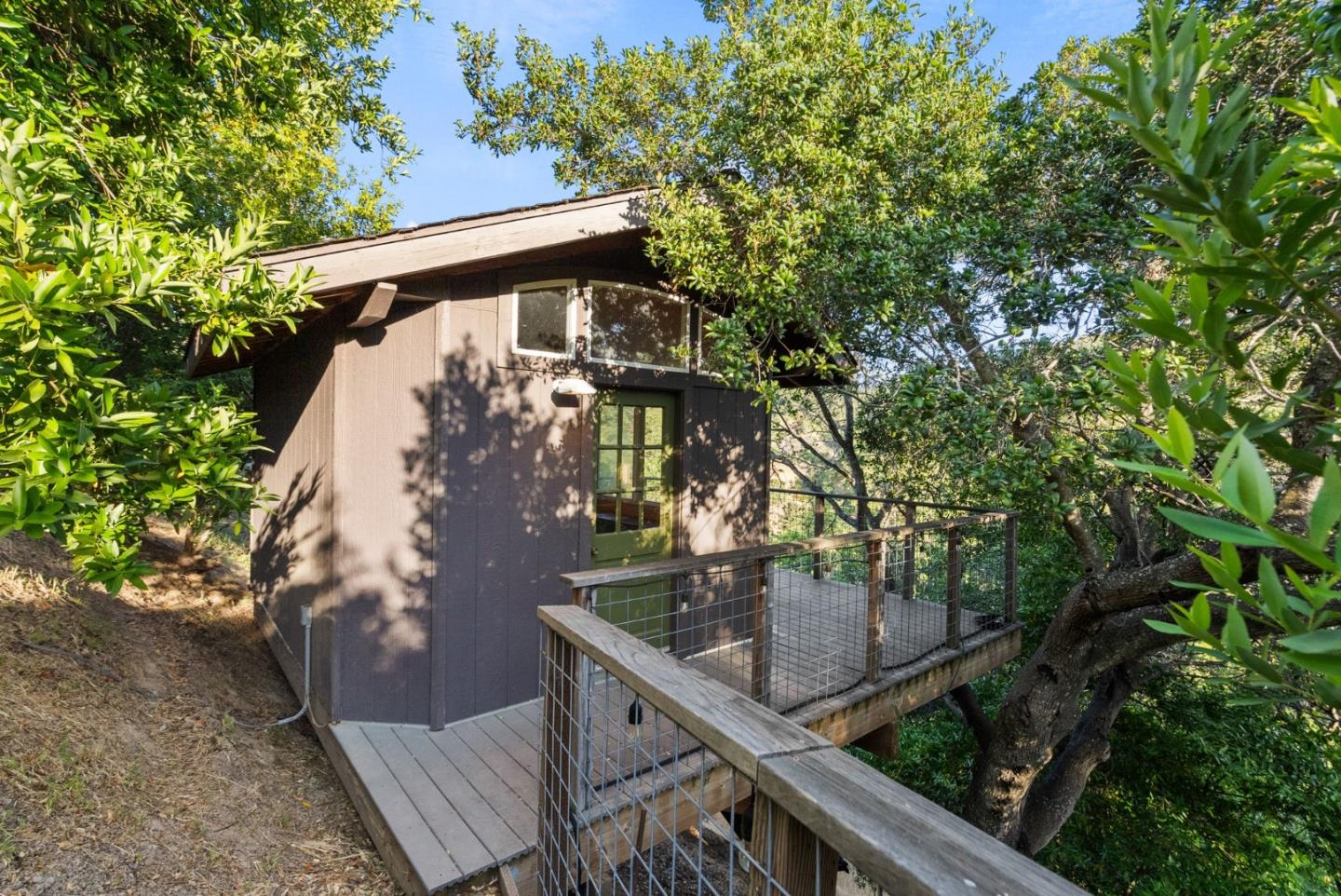 Detail Gallery Image 60 of 68 For 454 Upper Rd, San Rafael,  CA 94903 - 4 Beds | 3/1 Baths