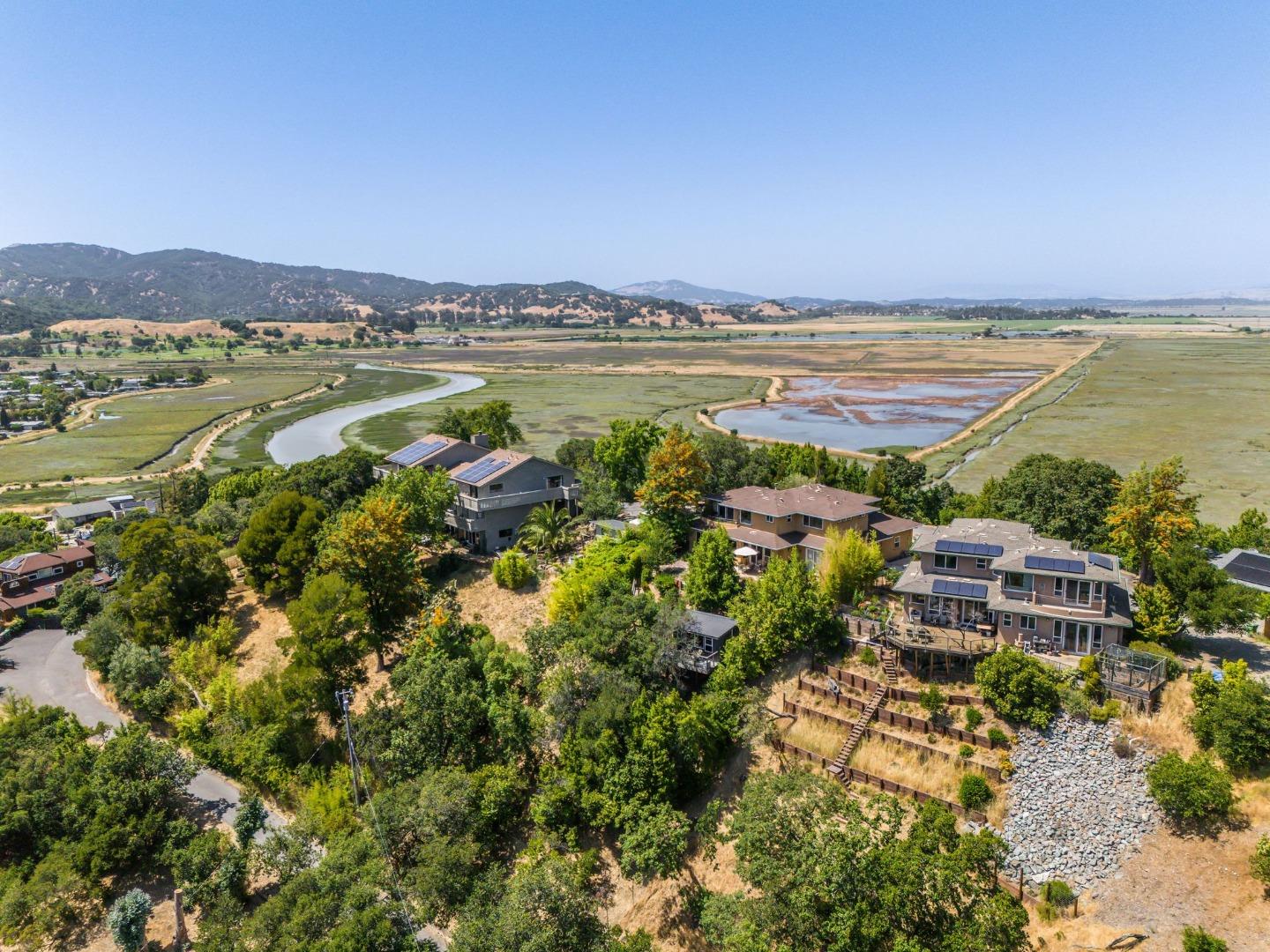 Detail Gallery Image 68 of 68 For 454 Upper Rd, San Rafael,  CA 94903 - 4 Beds | 3/1 Baths