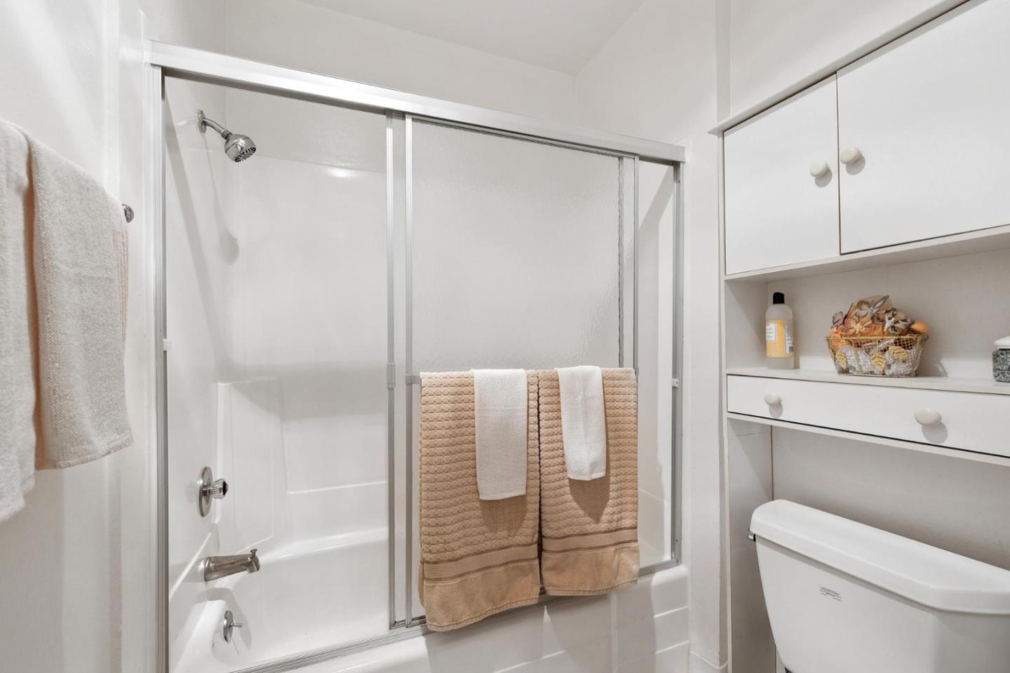 Detail Gallery Image 12 of 29 For 1550 Frontera Way #118,  Millbrae,  CA 94030 - 1 Beds | 1 Baths