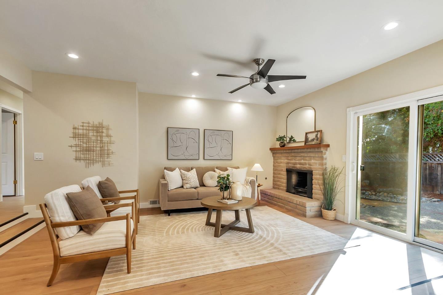 Detail Gallery Image 16 of 34 For 3583 Eastridge Dr, San Jose,  CA 95148 - 4 Beds | 2 Baths