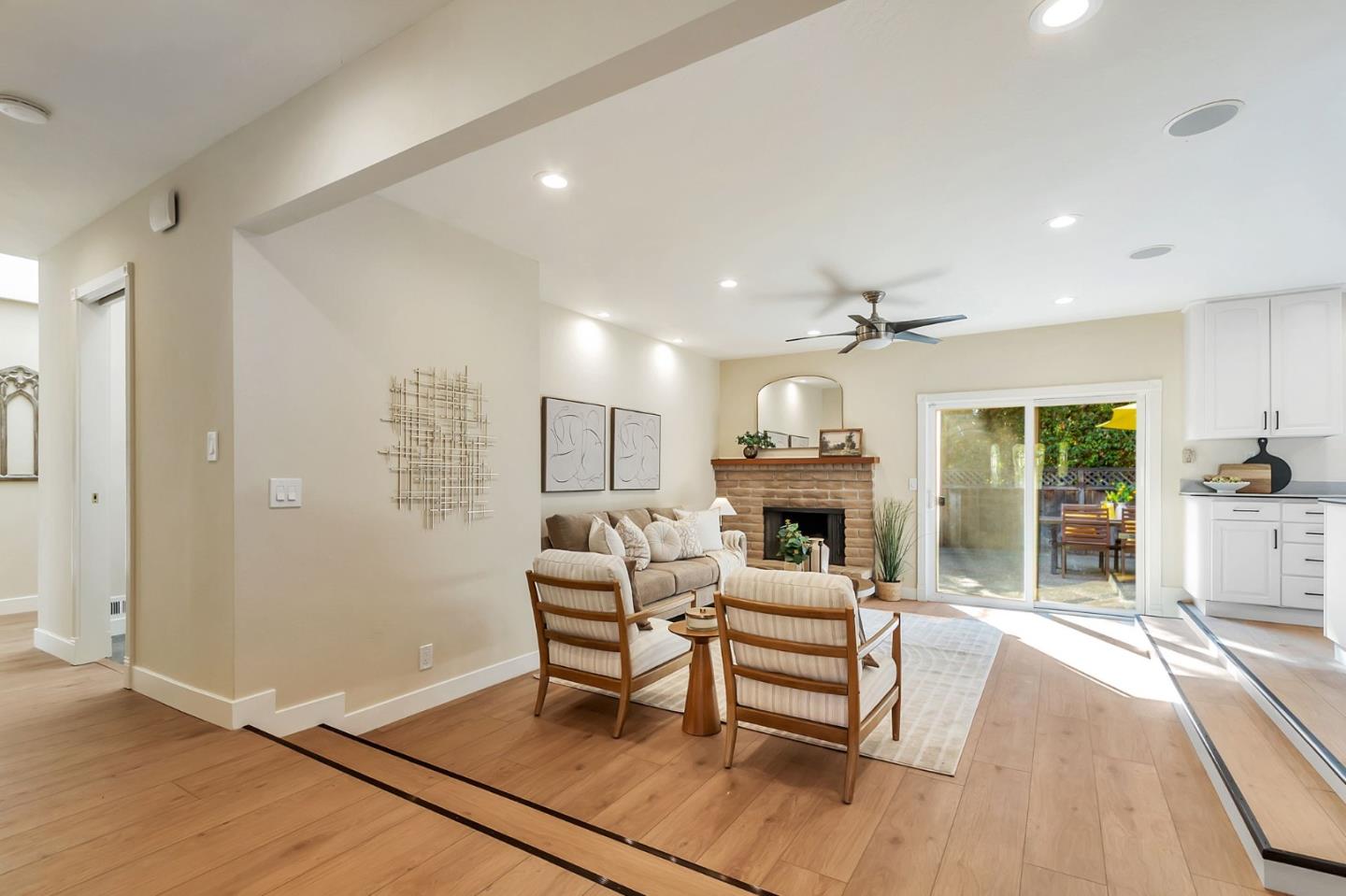 Detail Gallery Image 18 of 34 For 3583 Eastridge Dr, San Jose,  CA 95148 - 4 Beds | 2 Baths