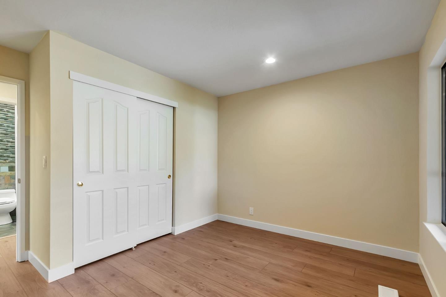 Detail Gallery Image 24 of 34 For 3583 Eastridge Dr, San Jose,  CA 95148 - 4 Beds | 2 Baths