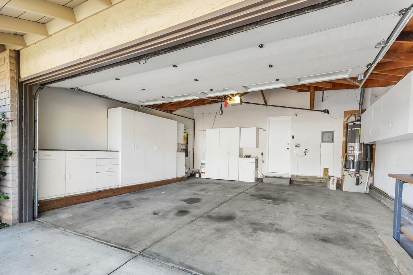 Detail Gallery Image 27 of 34 For 3583 Eastridge Dr, San Jose,  CA 95148 - 4 Beds | 2 Baths