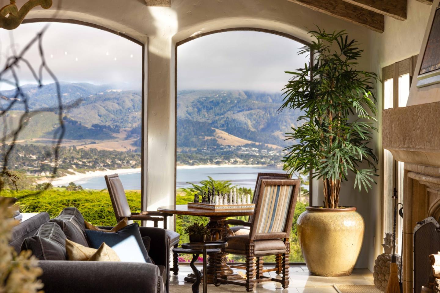 Detail Gallery Image 20 of 68 For 1463 Oleada Rd, Pebble Beach,  CA 93953 - 8 Beds | 9/2 Baths