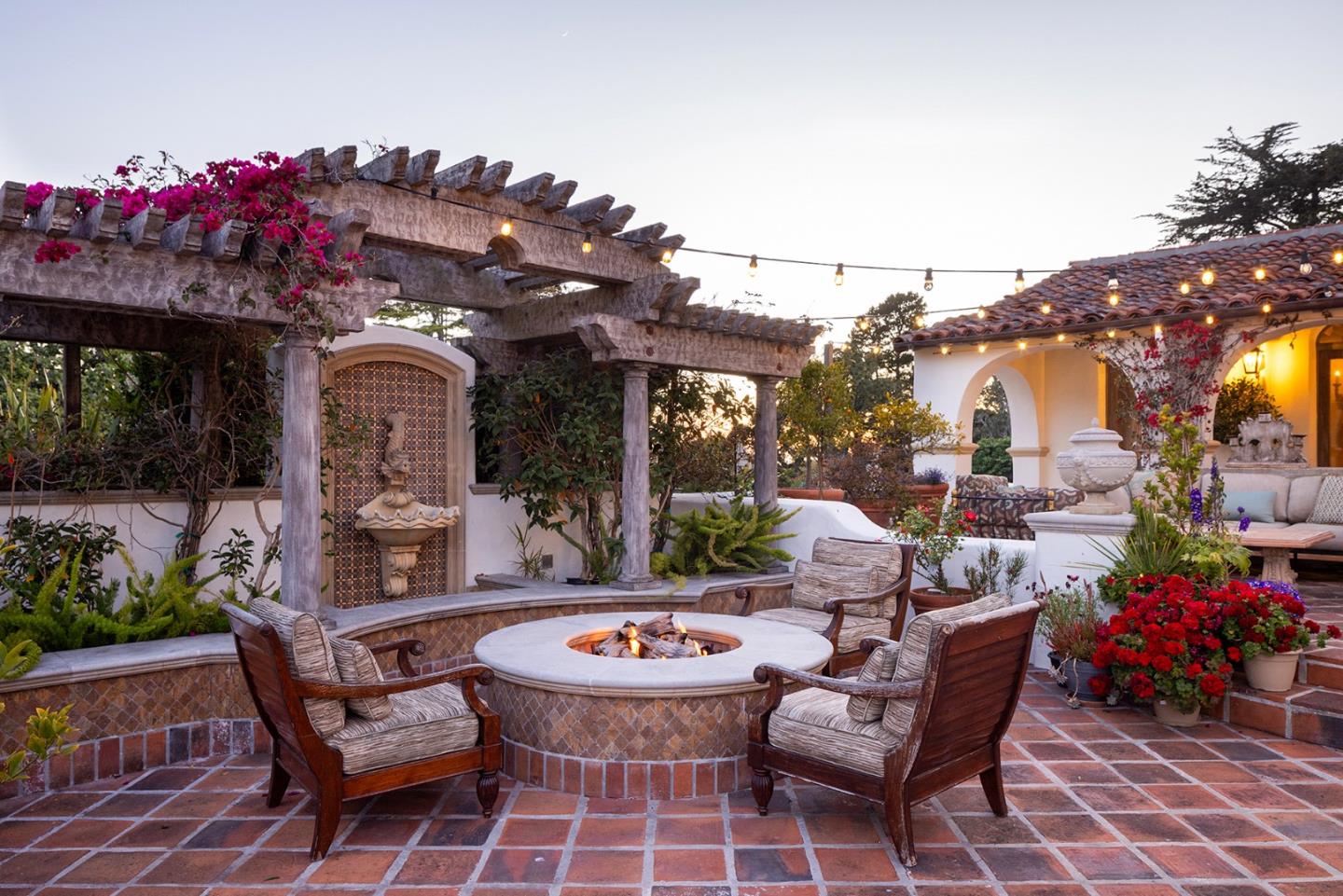 Detail Gallery Image 25 of 68 For 1463 Oleada Rd, Pebble Beach,  CA 93953 - 8 Beds | 9/2 Baths