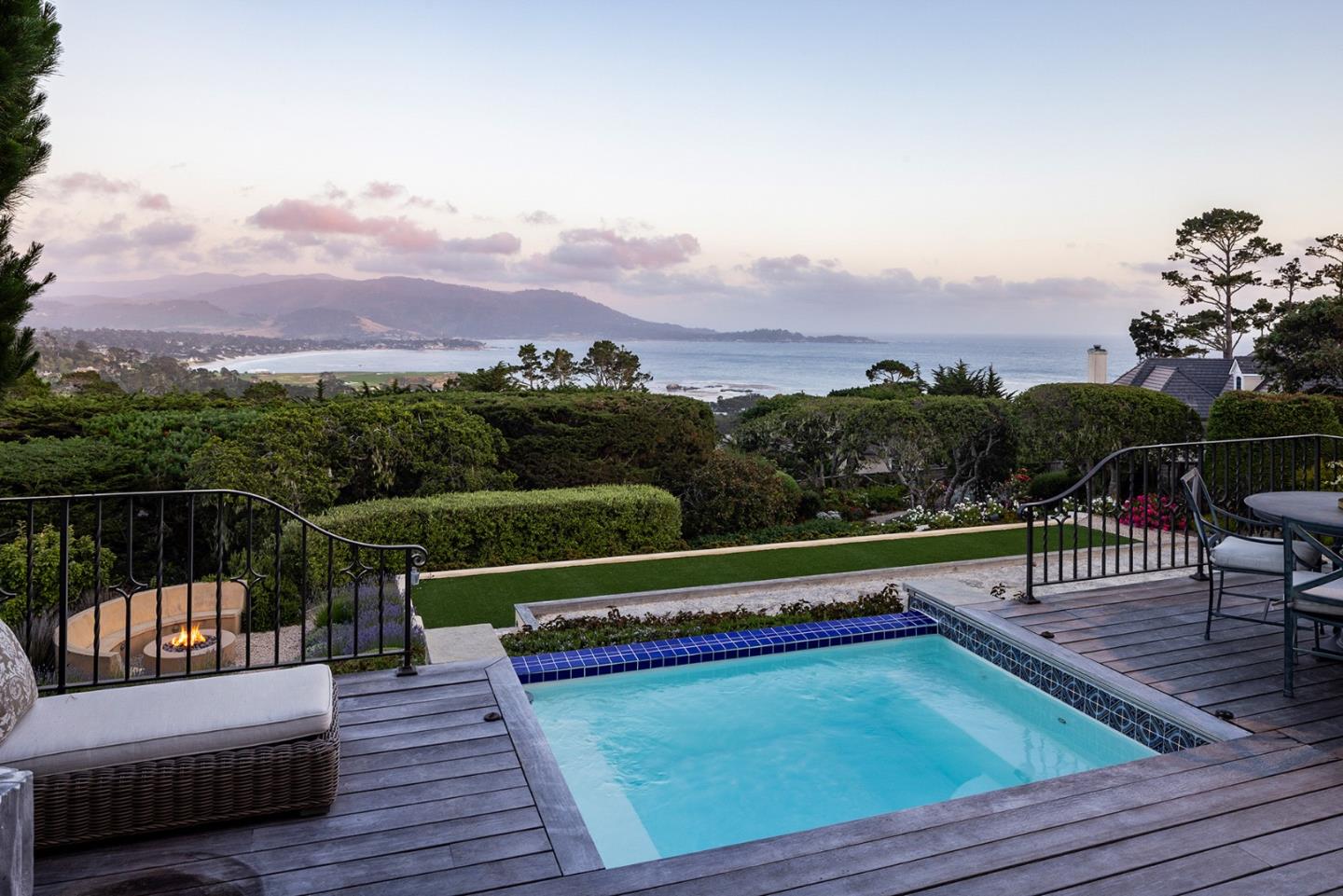 Detail Gallery Image 28 of 68 For 1463 Oleada Rd, Pebble Beach,  CA 93953 - 8 Beds | 9/2 Baths